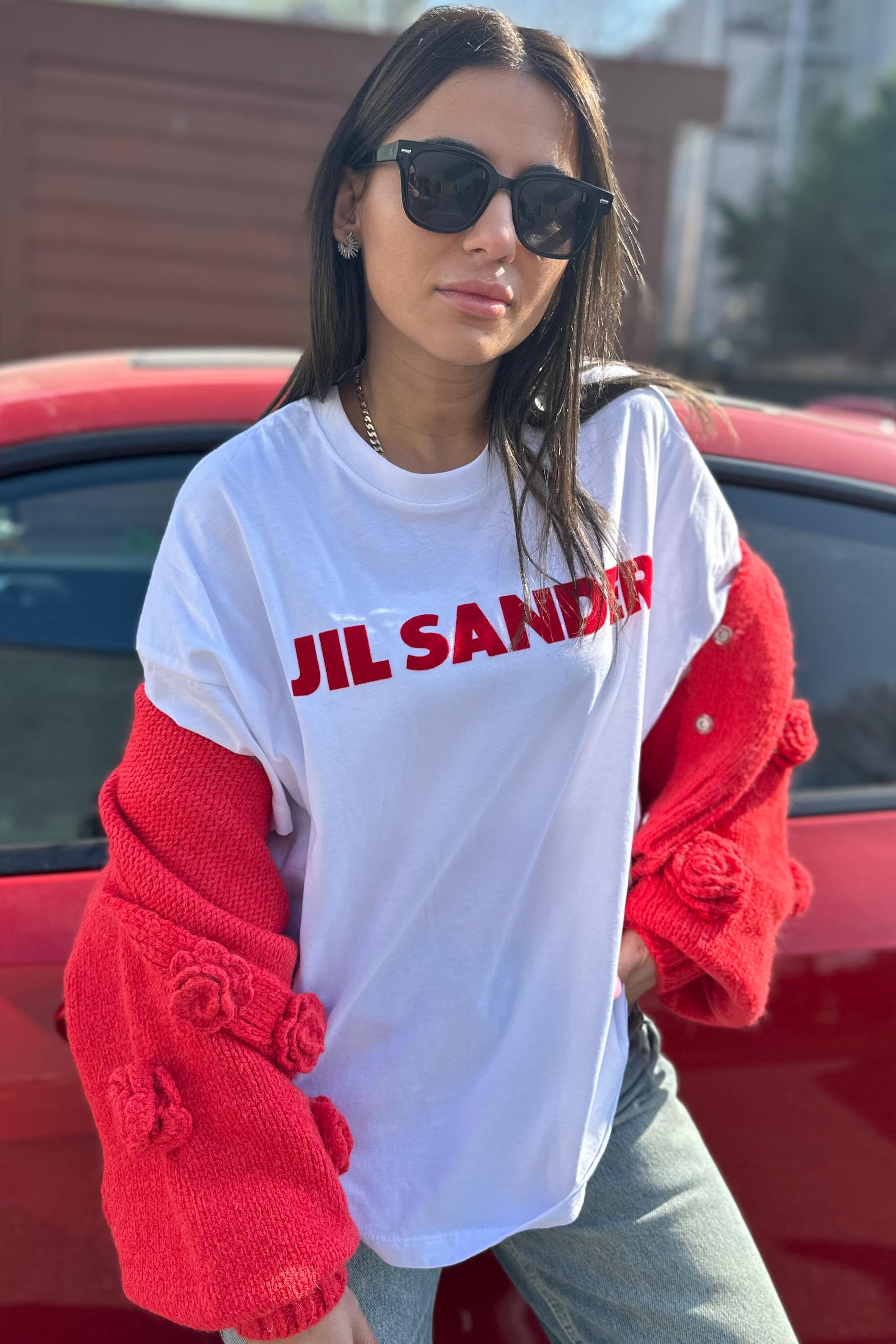 Jıl Over TshirtYENİ GELENLER