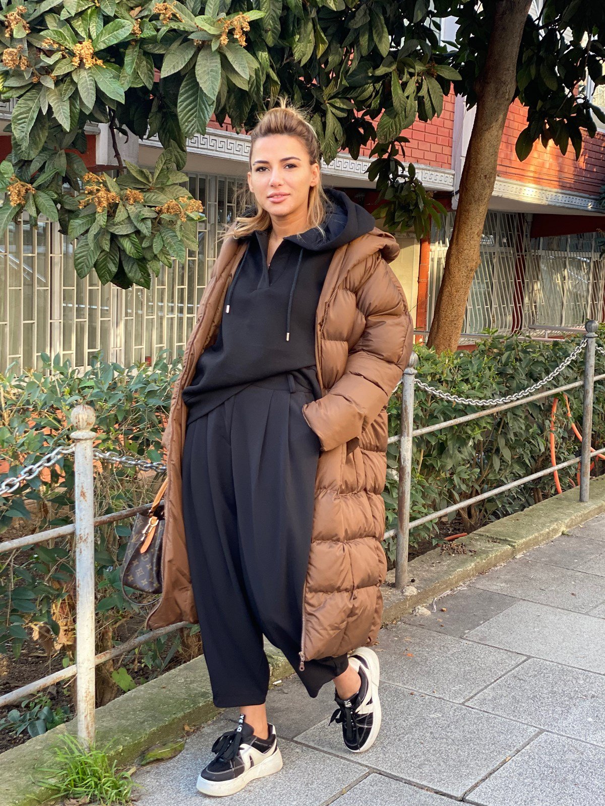 Kahverengi Oversize Midi MontMONT/CEKET