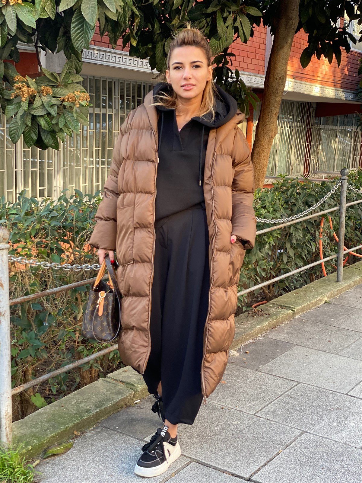 Kahverengi Oversize Midi MontMONT/CEKET