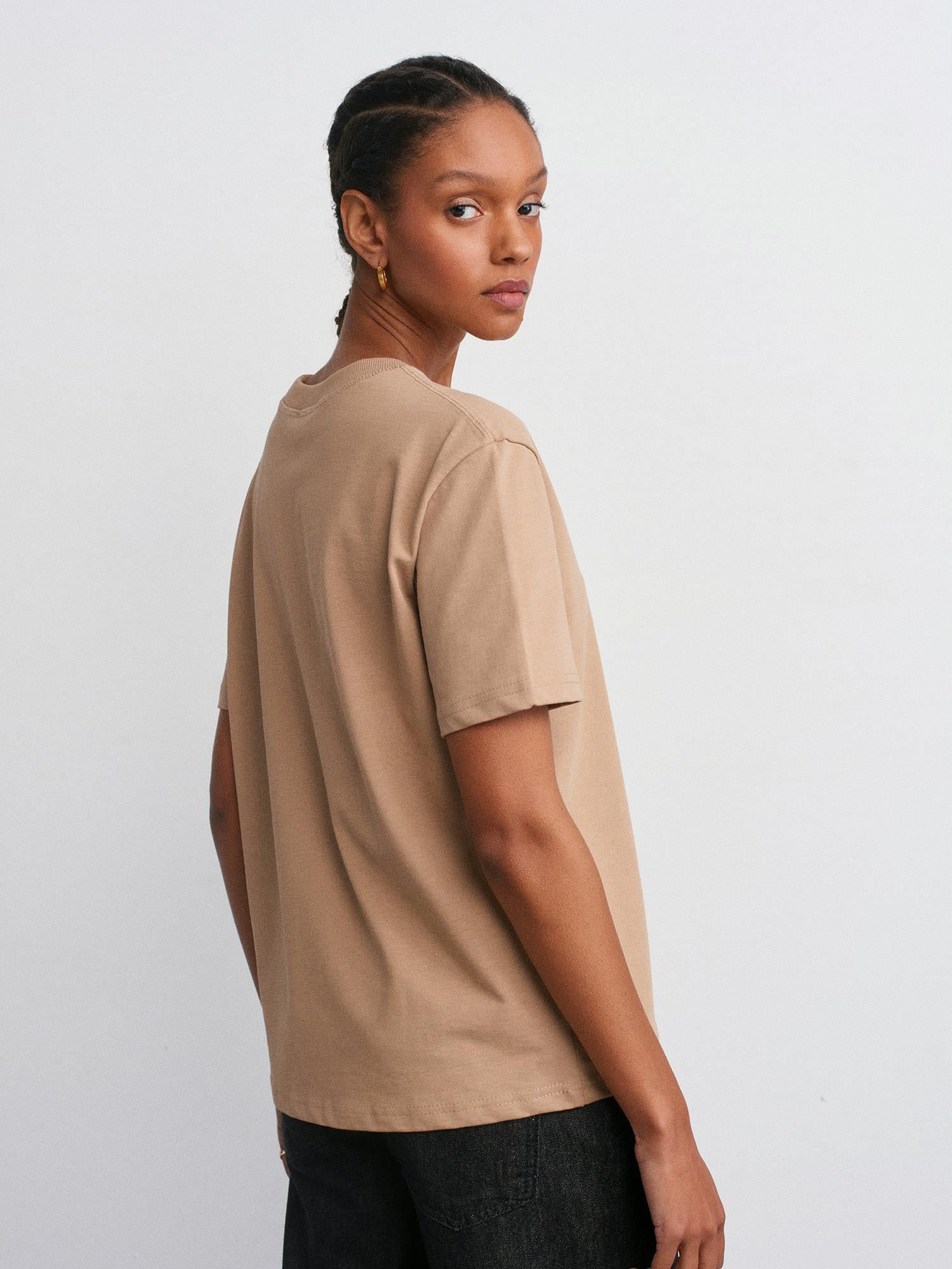 Kalın Yaka Basic Açık Camel TshirtÇOK SATANLAR