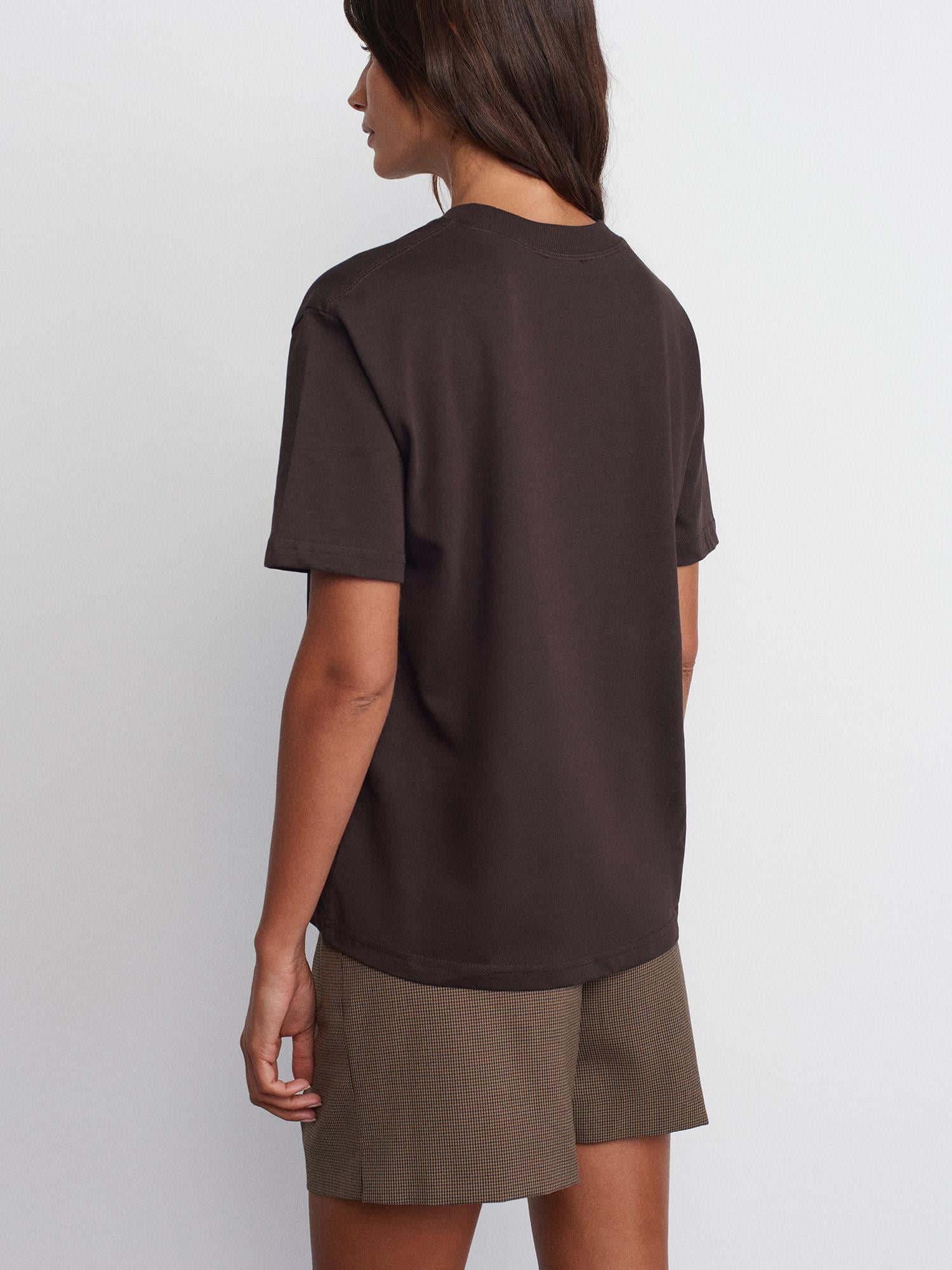 Kalın Yaka Basic Koyu Kahve TshirtÇOK SATANLAR