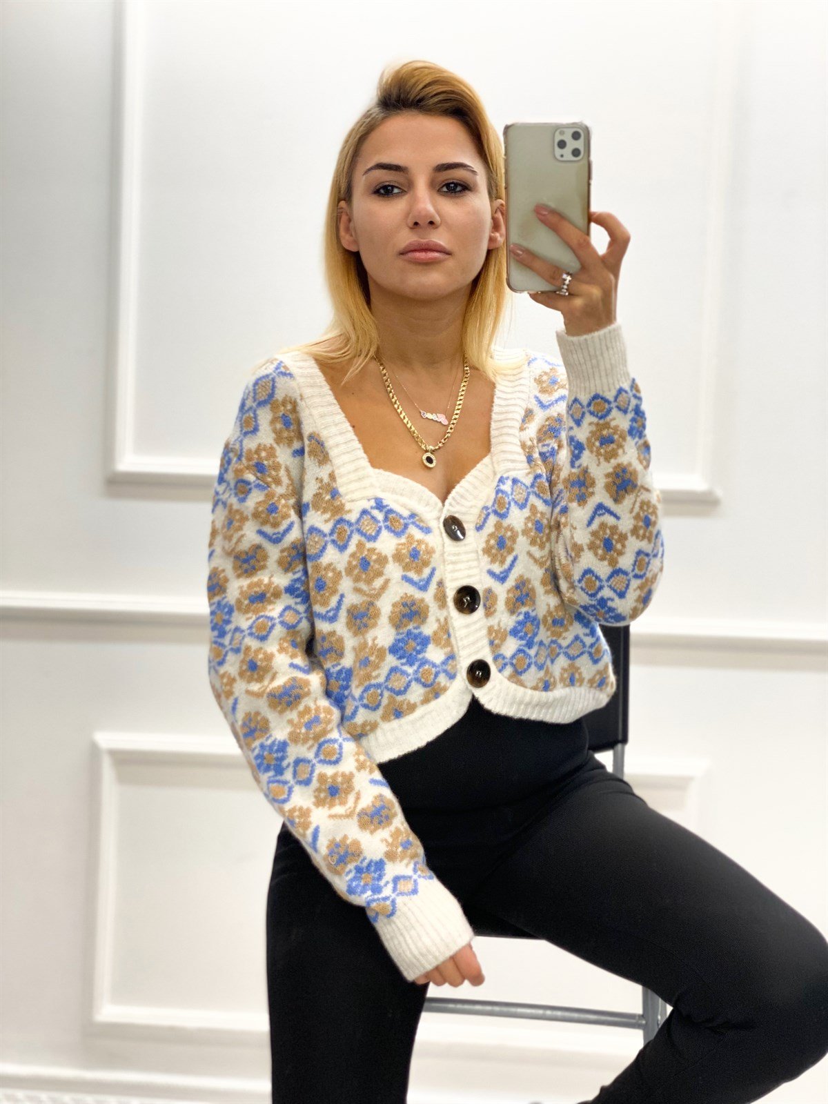 Kalp Yaka Desenli HırkaHIRKA