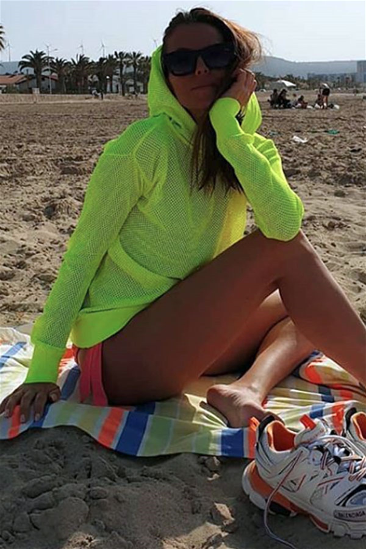 Kapşonlu File Neon Yeşil File Sweat Bluz