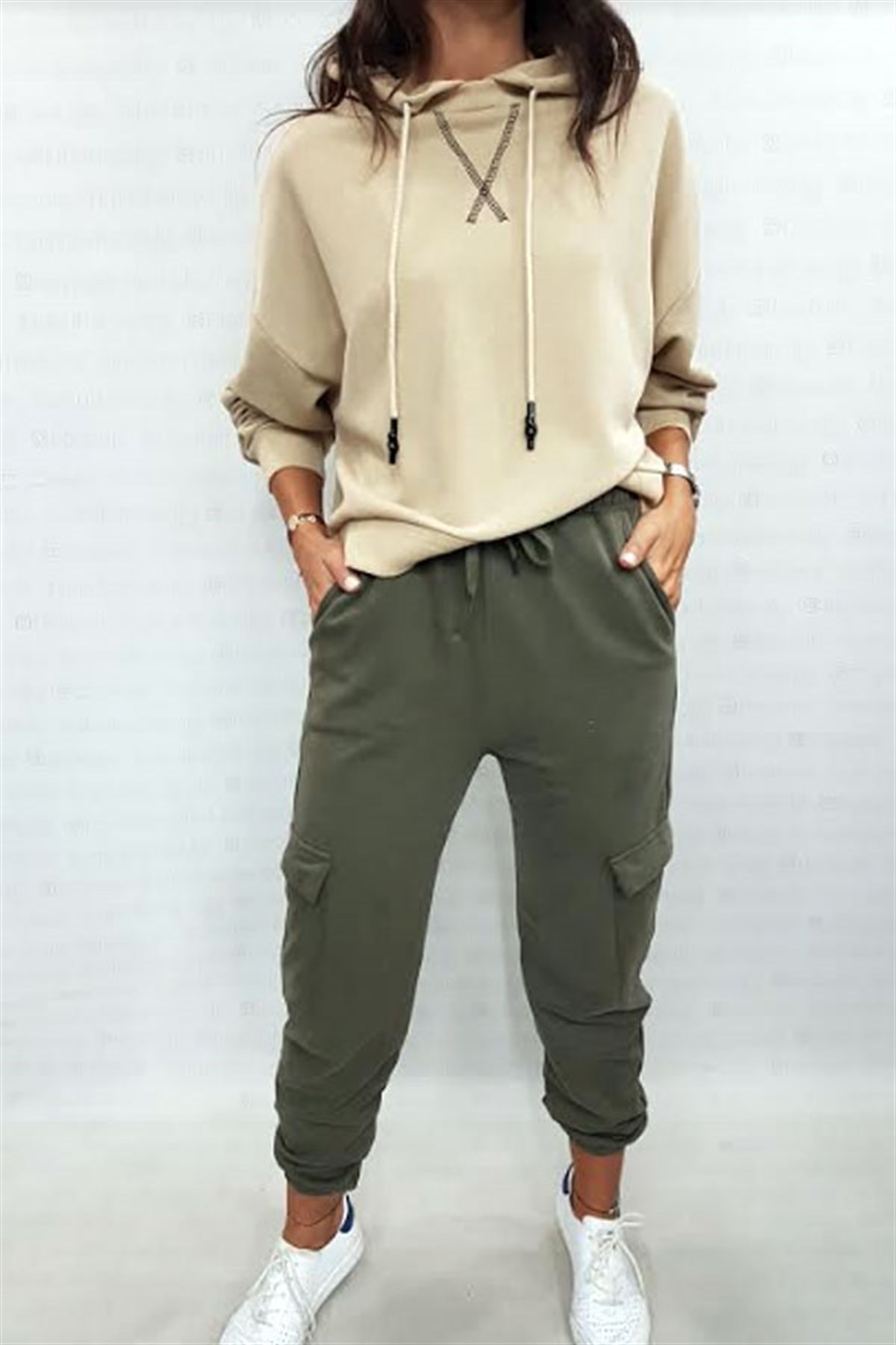Kapşonlu Klasik Düz Renk Sweatshirt