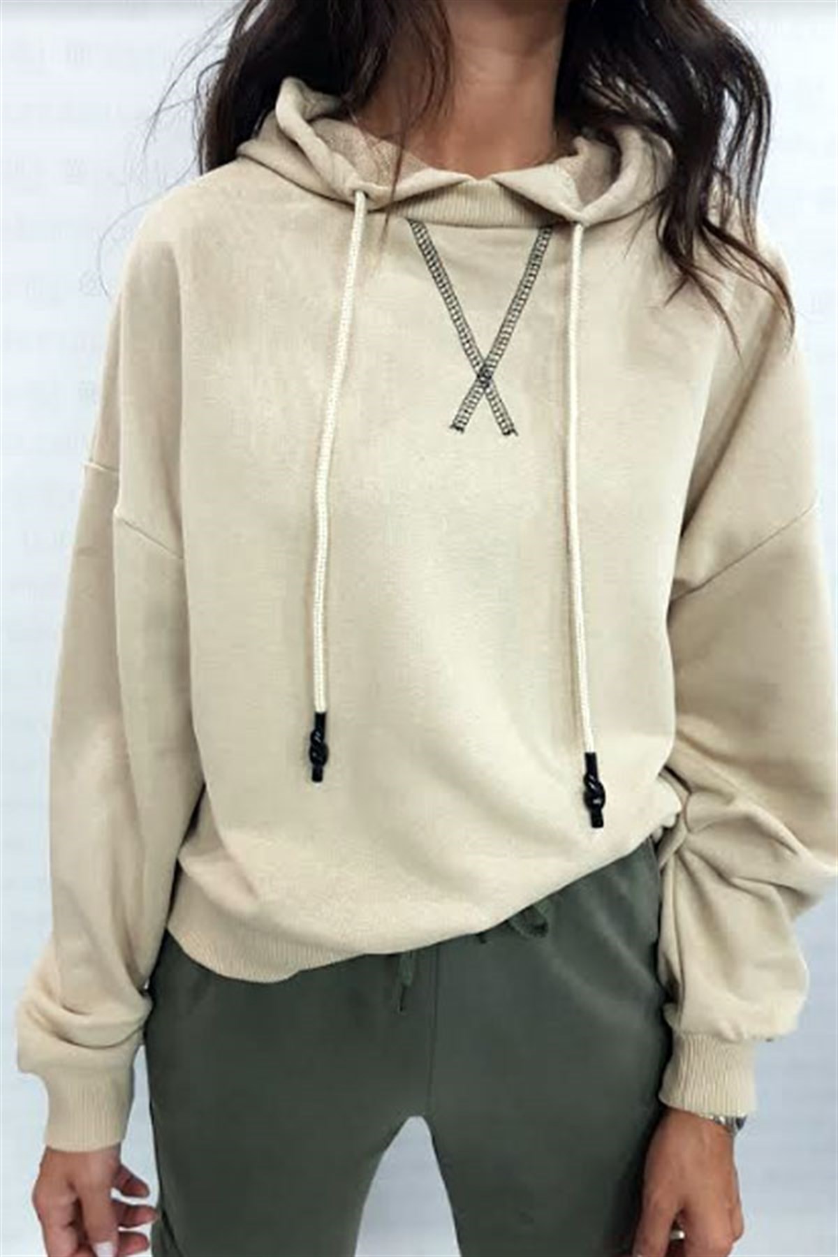 Kapşonlu Klasik Düz Renk Sweatshirt