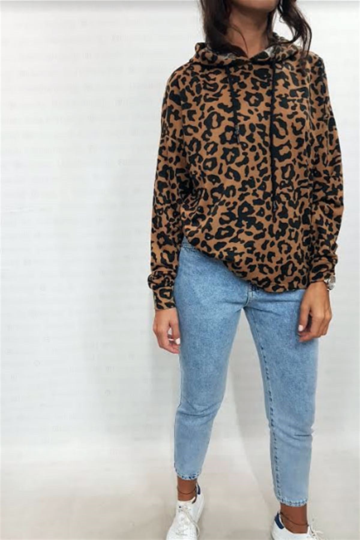 Kapşonlu Leopar Sweatshirt