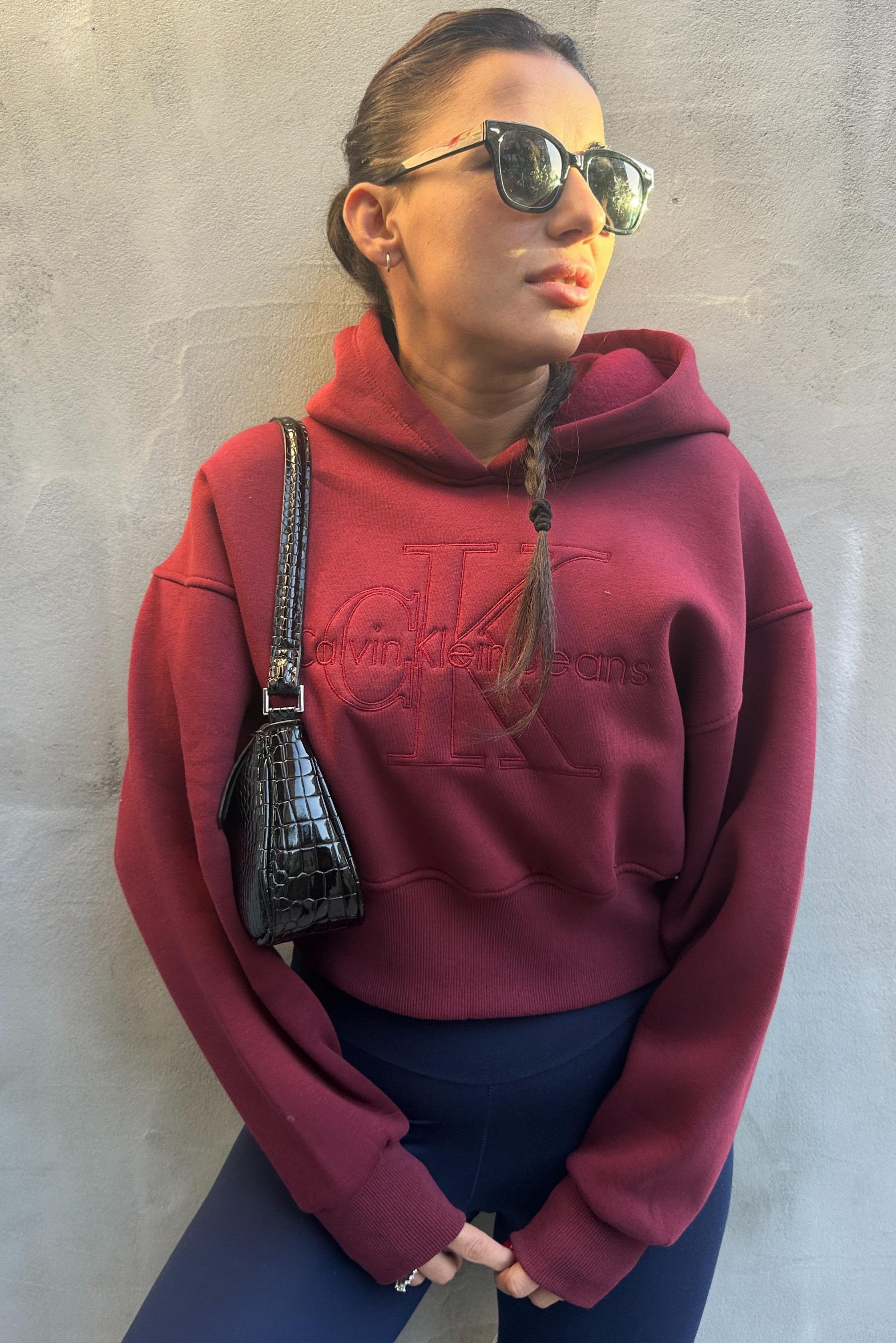 Kapüşonlu Kabartma Baskılı Bordo SweatshirtSWEATSHİRT