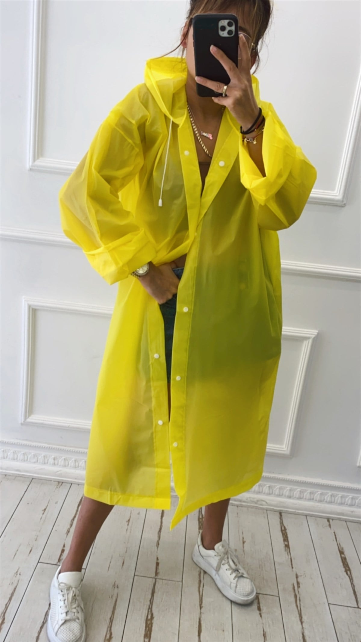 Kapüşonlu Midi Yağmurluk