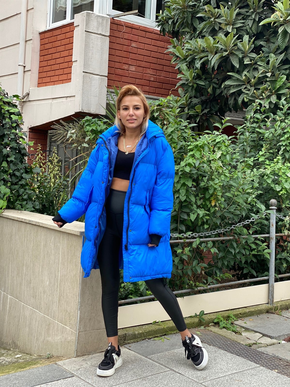 Kapüşonlu Saks Mavisi Midi MontMONT/CEKET