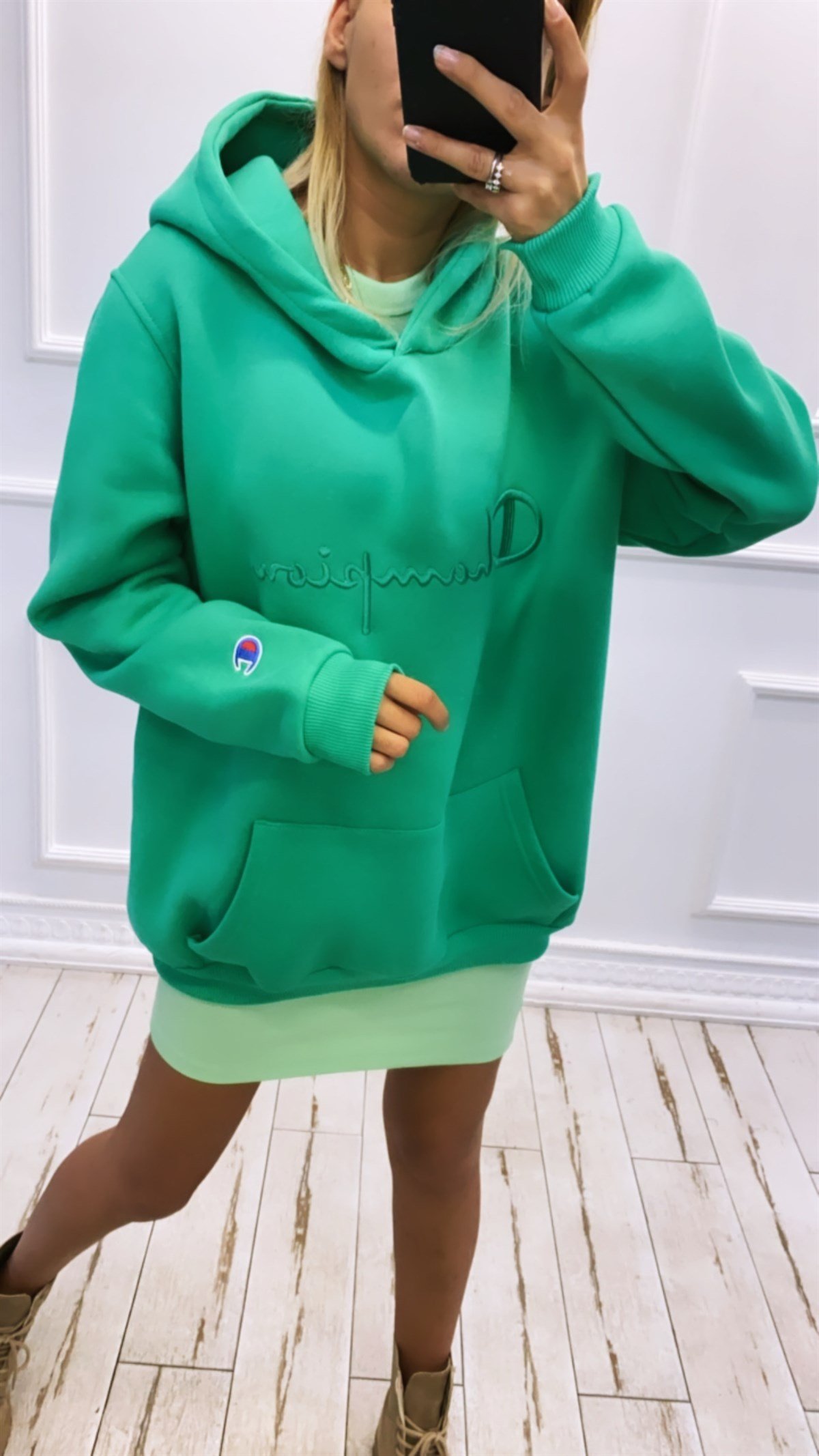 Kapüşonlu Yeşil Logolu SweatSWEATSHİRT