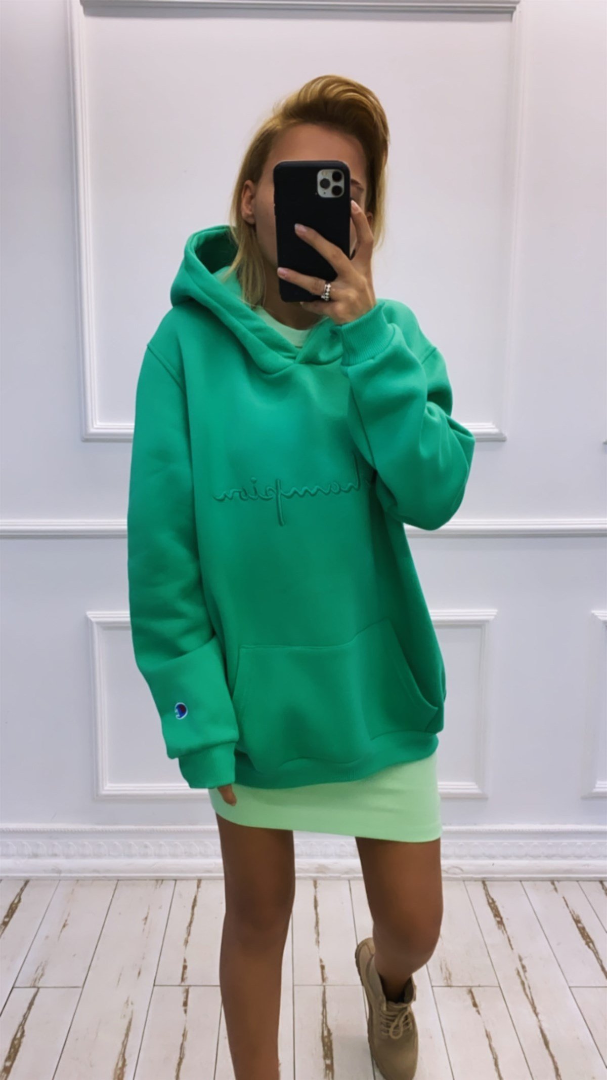 Kapüşonlu Yeşil Logolu SweatSWEATSHİRT