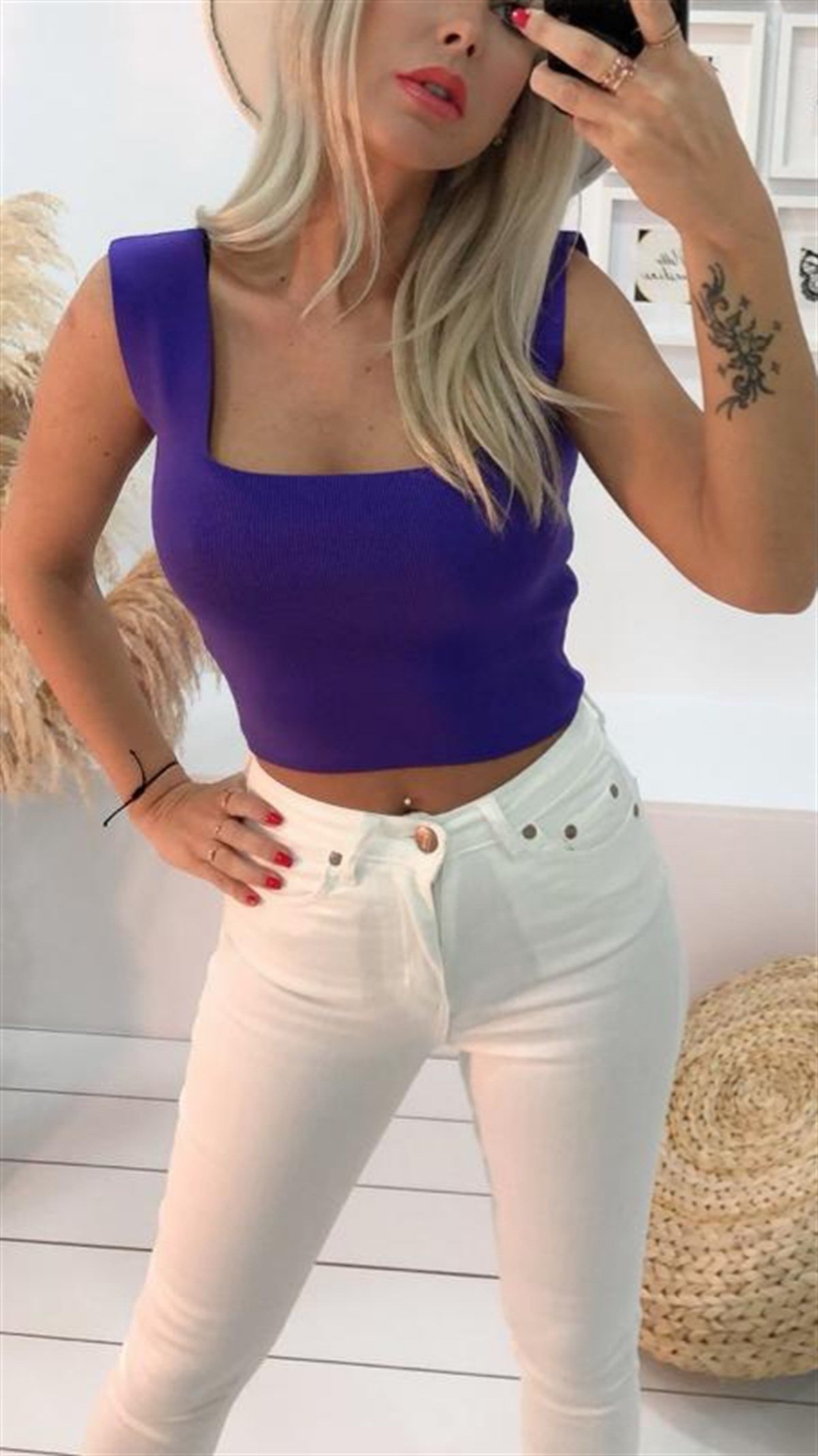 Kare Yaka Crop Bluz
