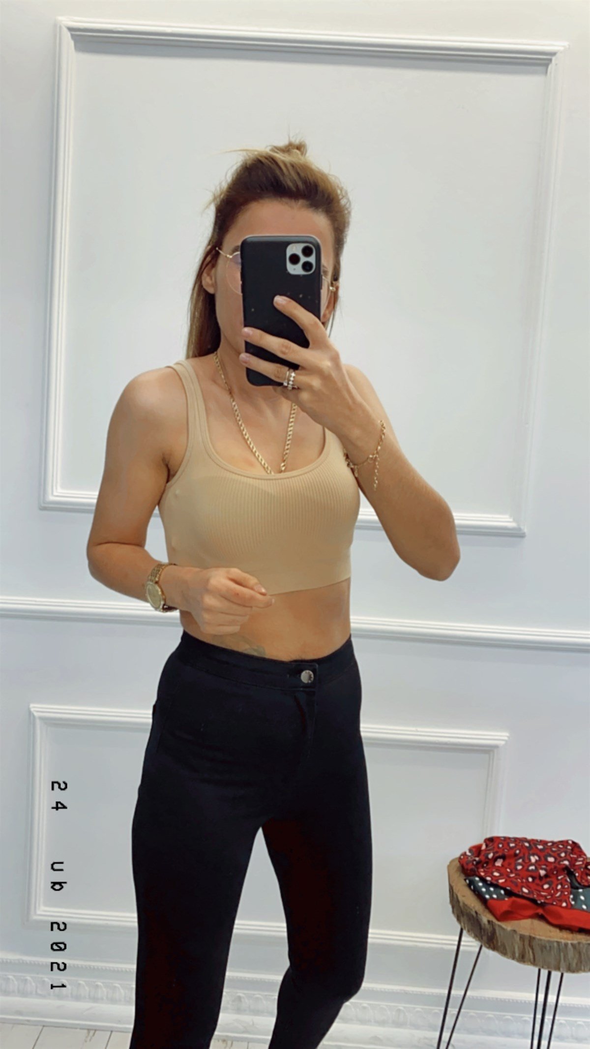 Kare Yaka Spor Crop