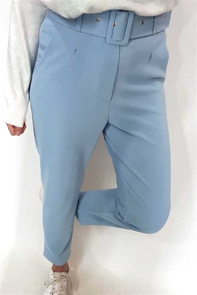 Kemerli Havuç Kesim Pantalon