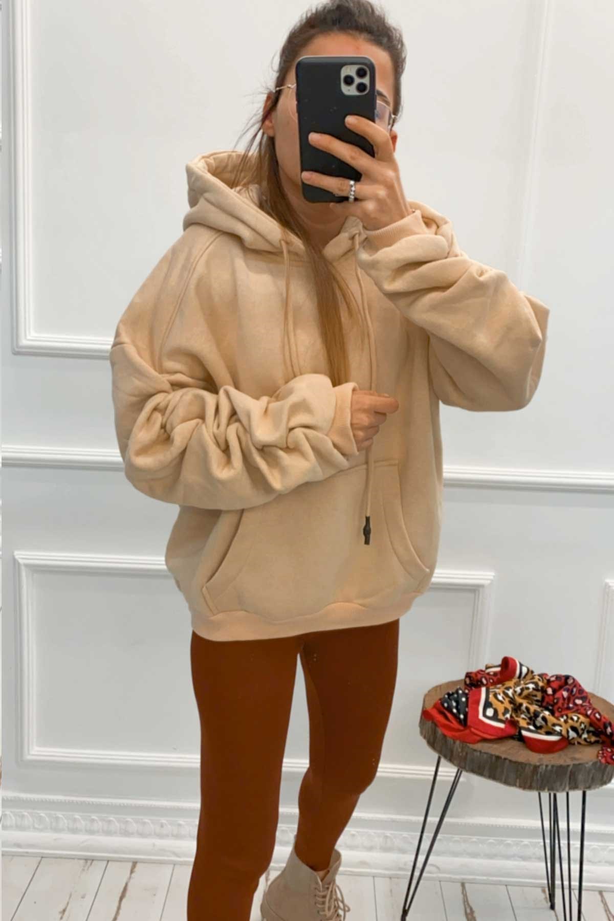 Kolları Büzgülü Oversize Sweatshirt