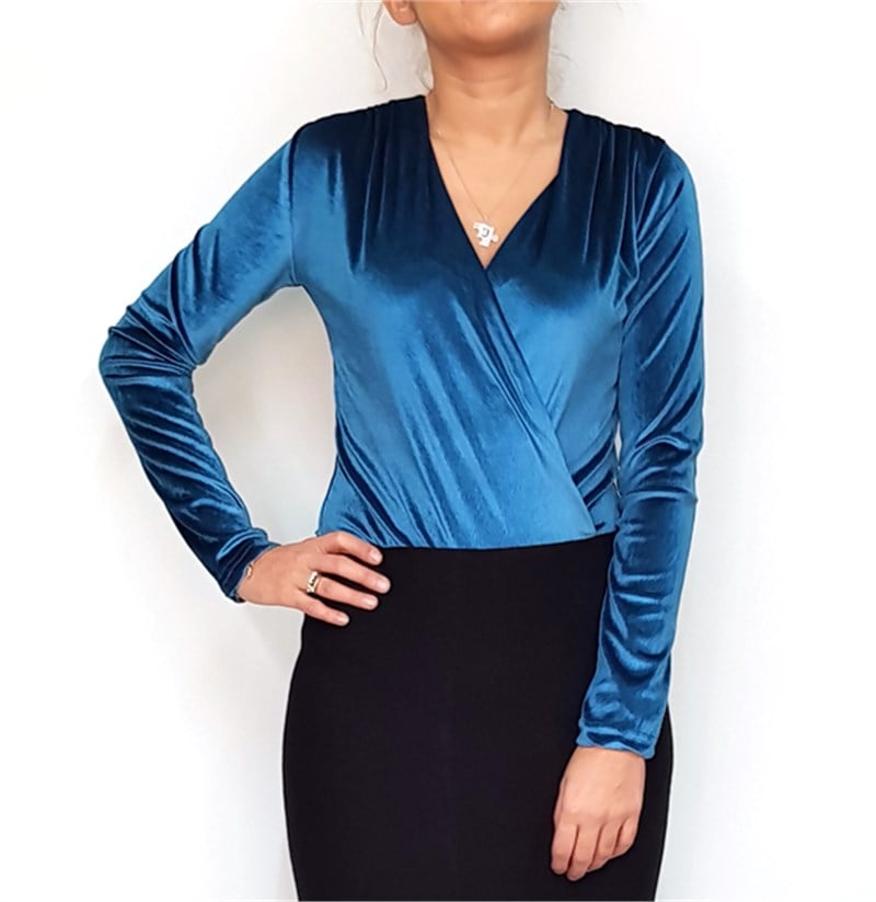 Kruvaze Kadife Çıtçıtlı Bodysuit