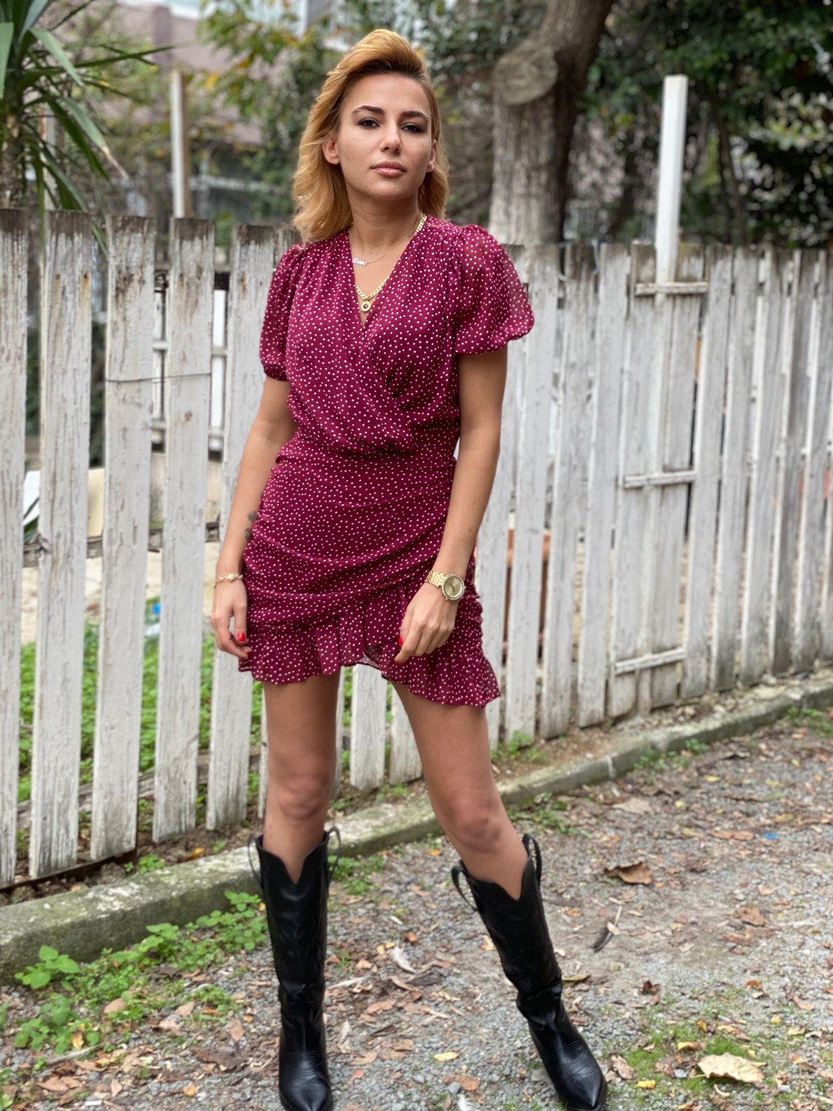 Kruvaze Yaka Bordo Puantiyeli Mini ElbiseELBİSE