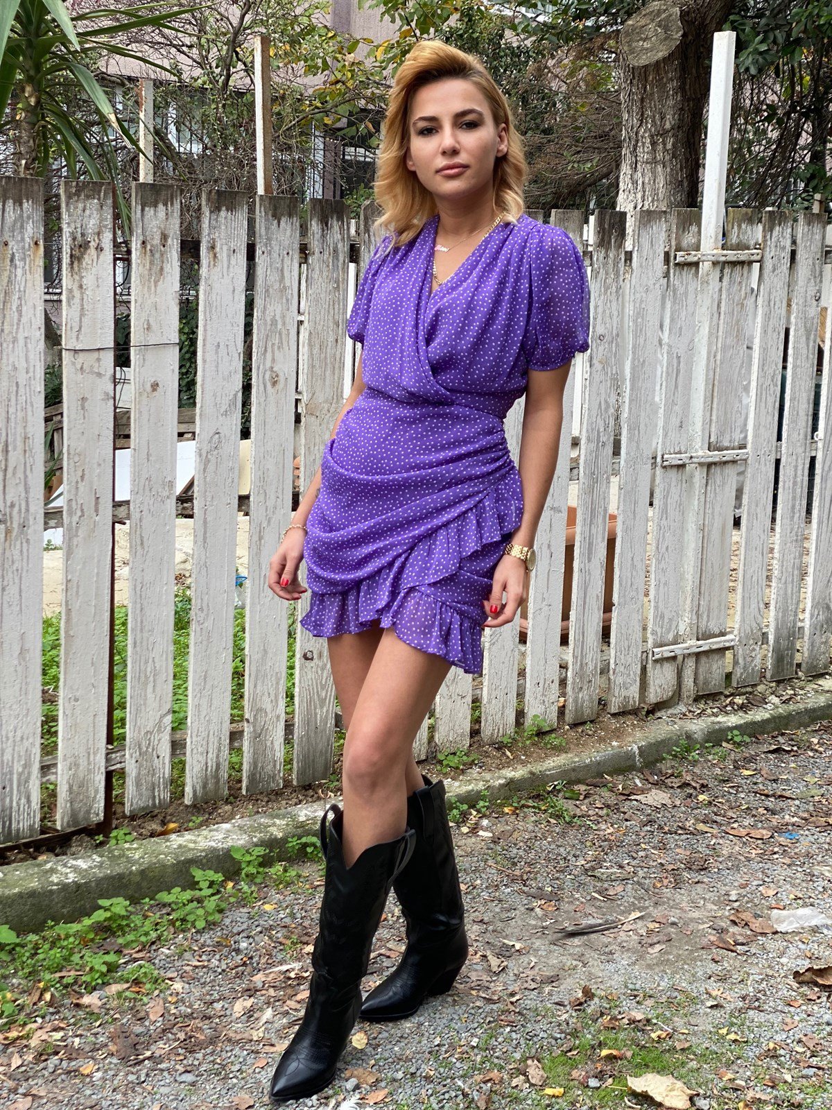 Kruvaze Yaka Mor Puantiyeli Mini ElbiseELBİSE
