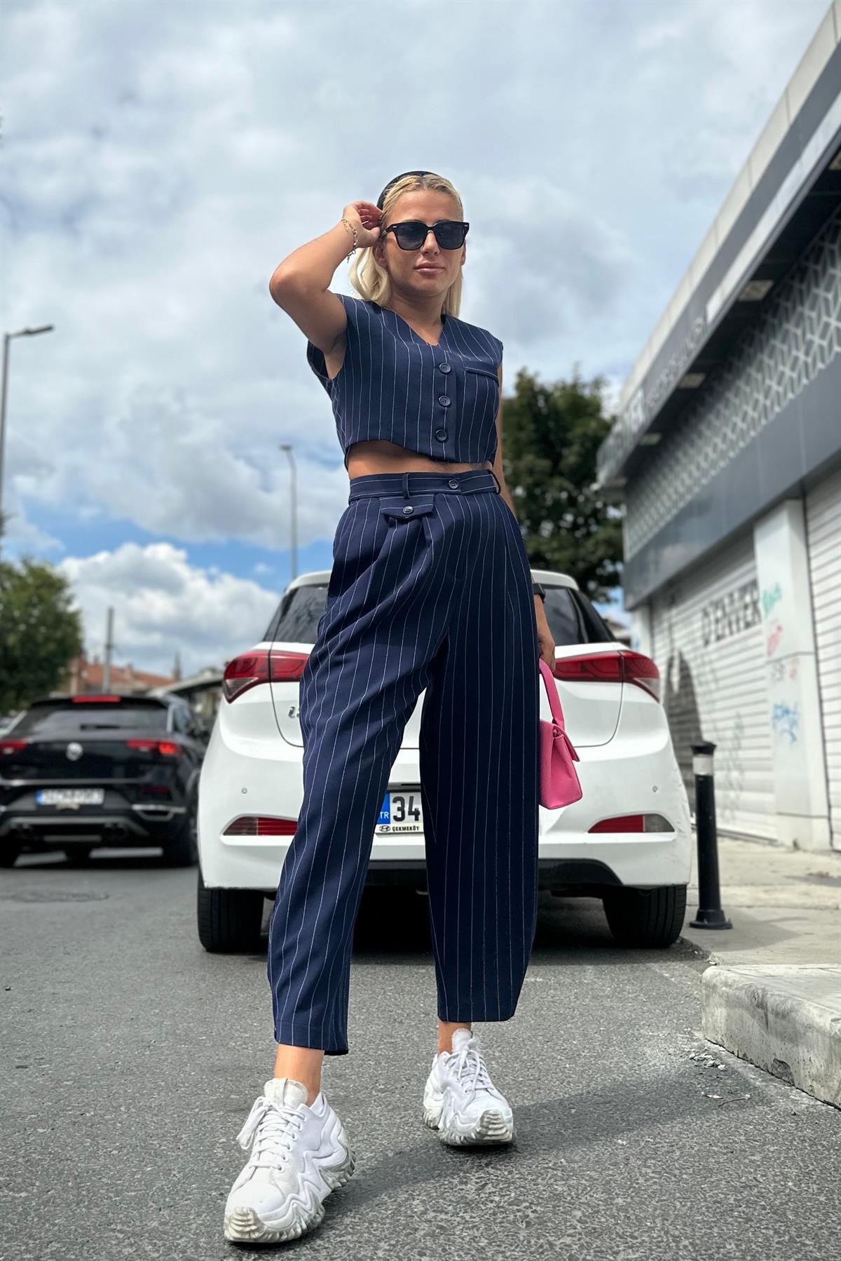 Lacivert Kalın Çizgili YelekMONT/CEKET