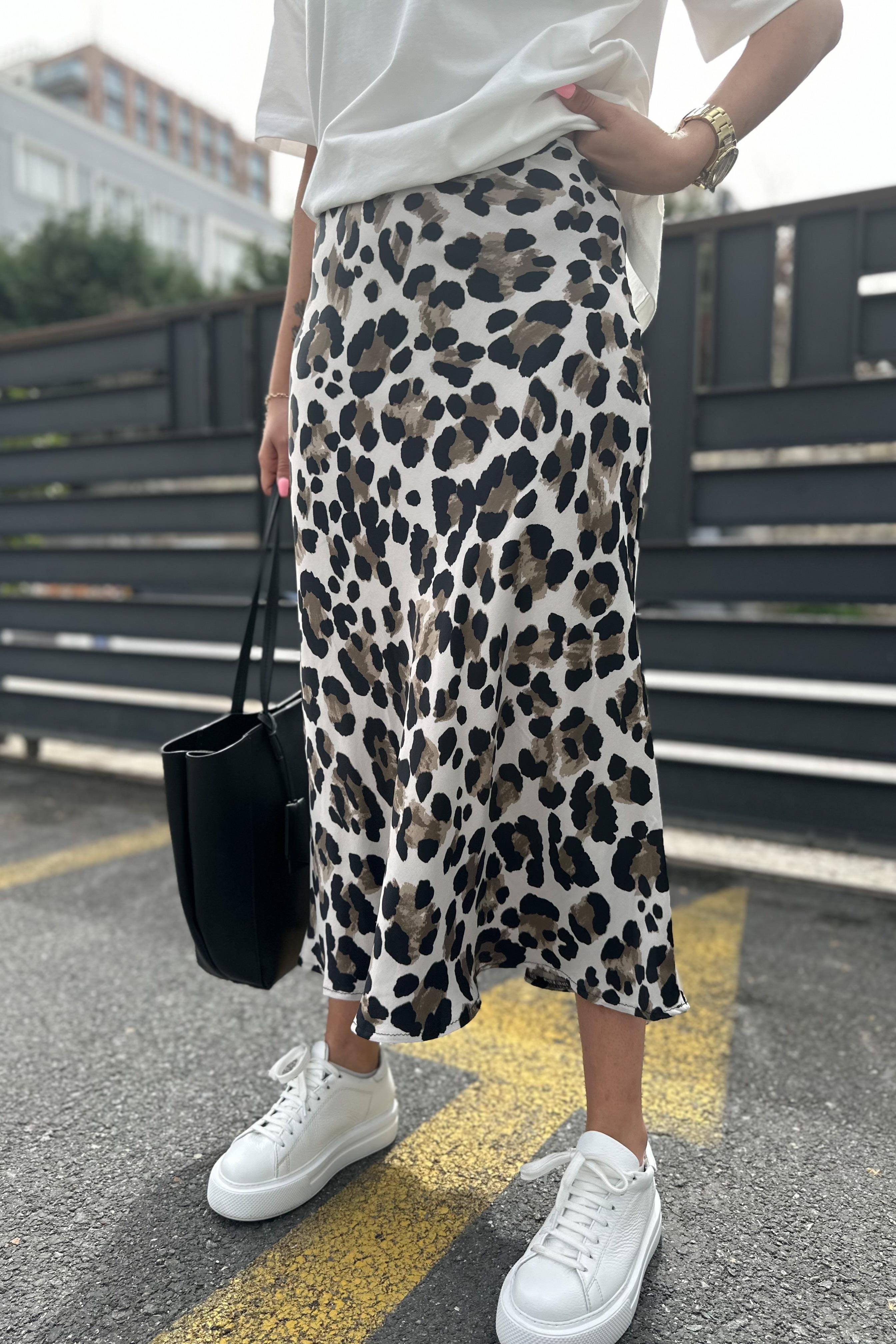 Leopar Desenli Saten Çan EtekETEK