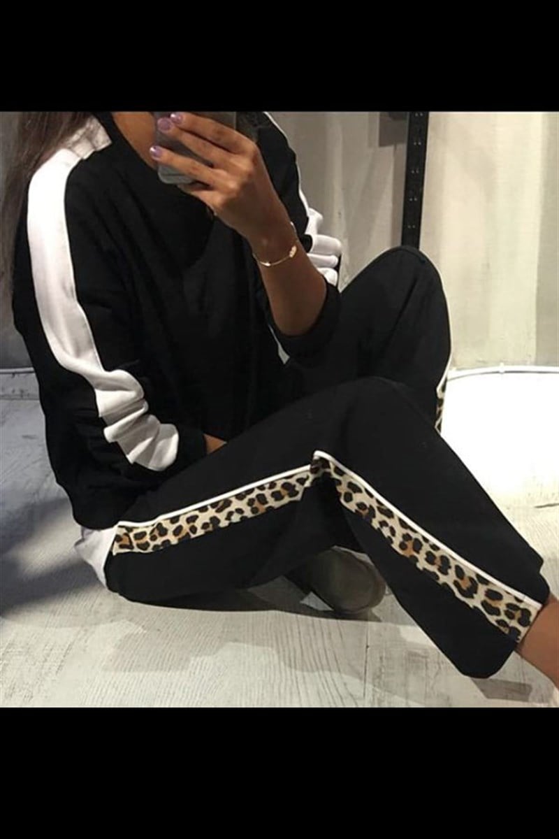 Leopar Şeritli Siyah Pantalon