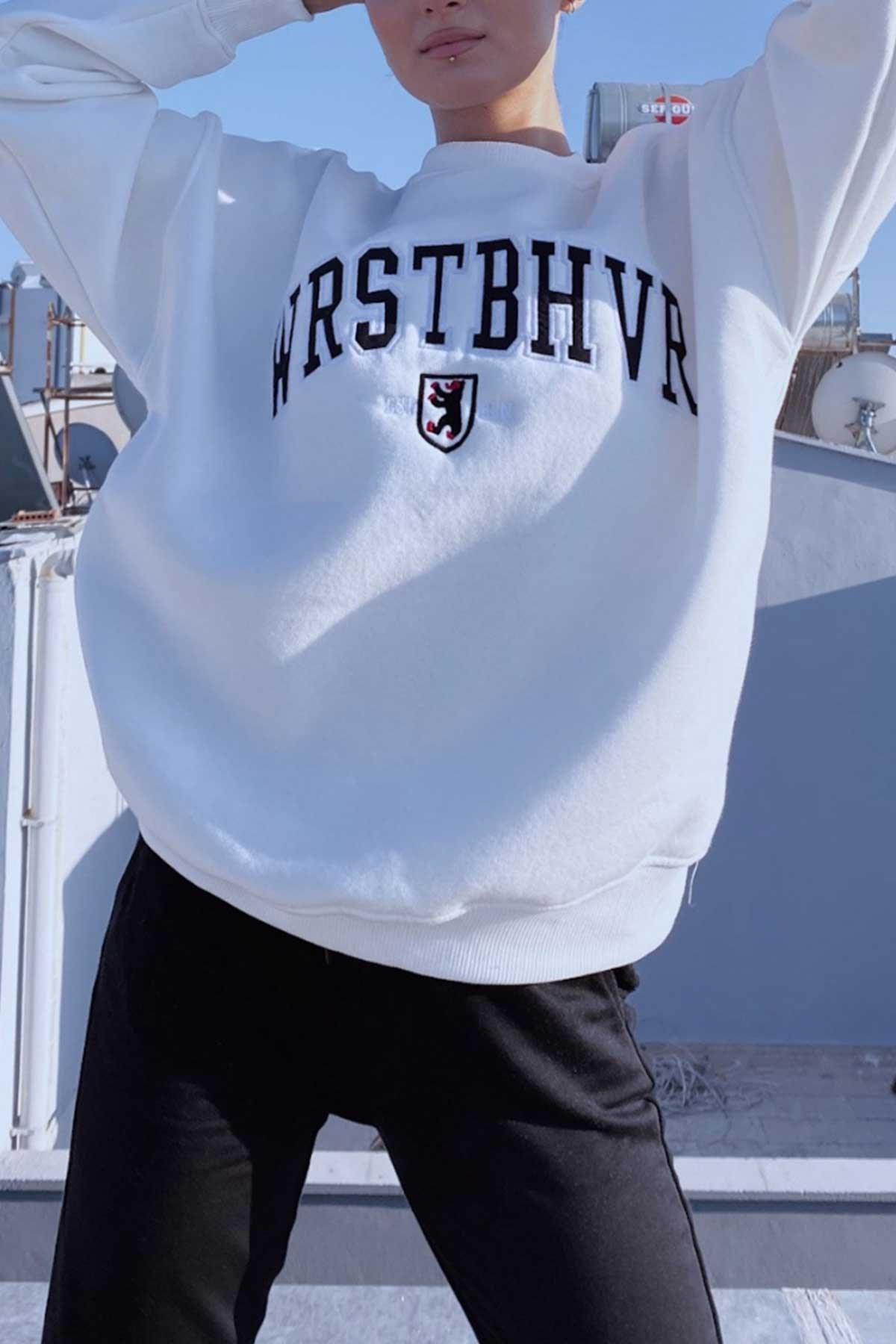 Nakış Yazılı Şardonlu Sweat
