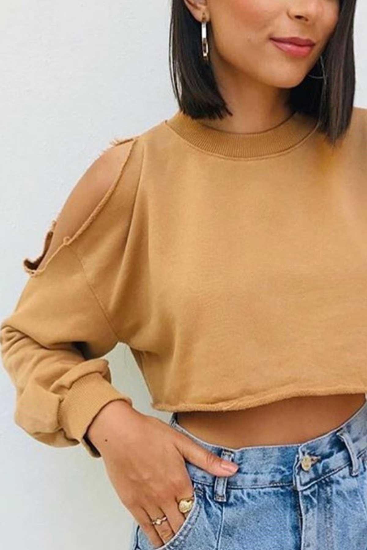 Omuzları Açık Crop Sweat