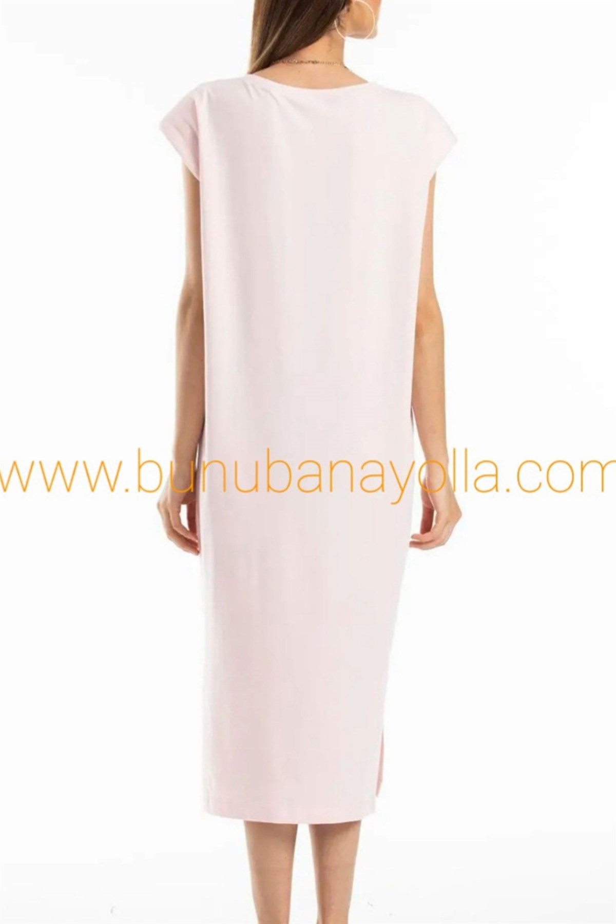 Omuzları Vatkalı Basic Pudra ElbiseELBİSE