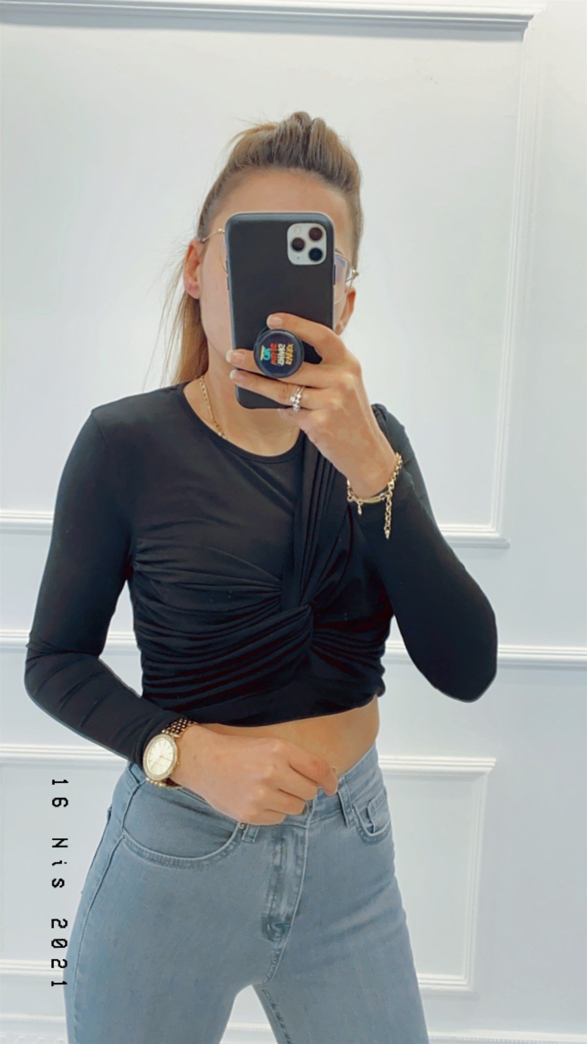 Önü Büzgü Detaylı Crop Bluz