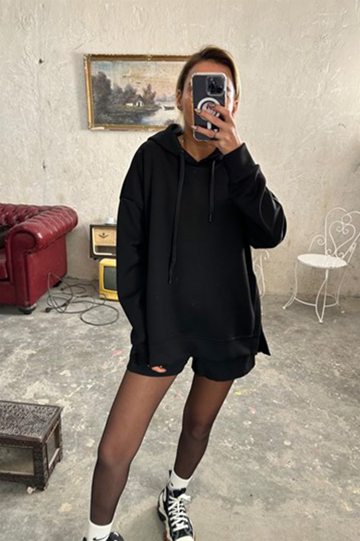 Orjinal Marka Yanı Yırtmaçlı SweatshirtSWEATSHİRT