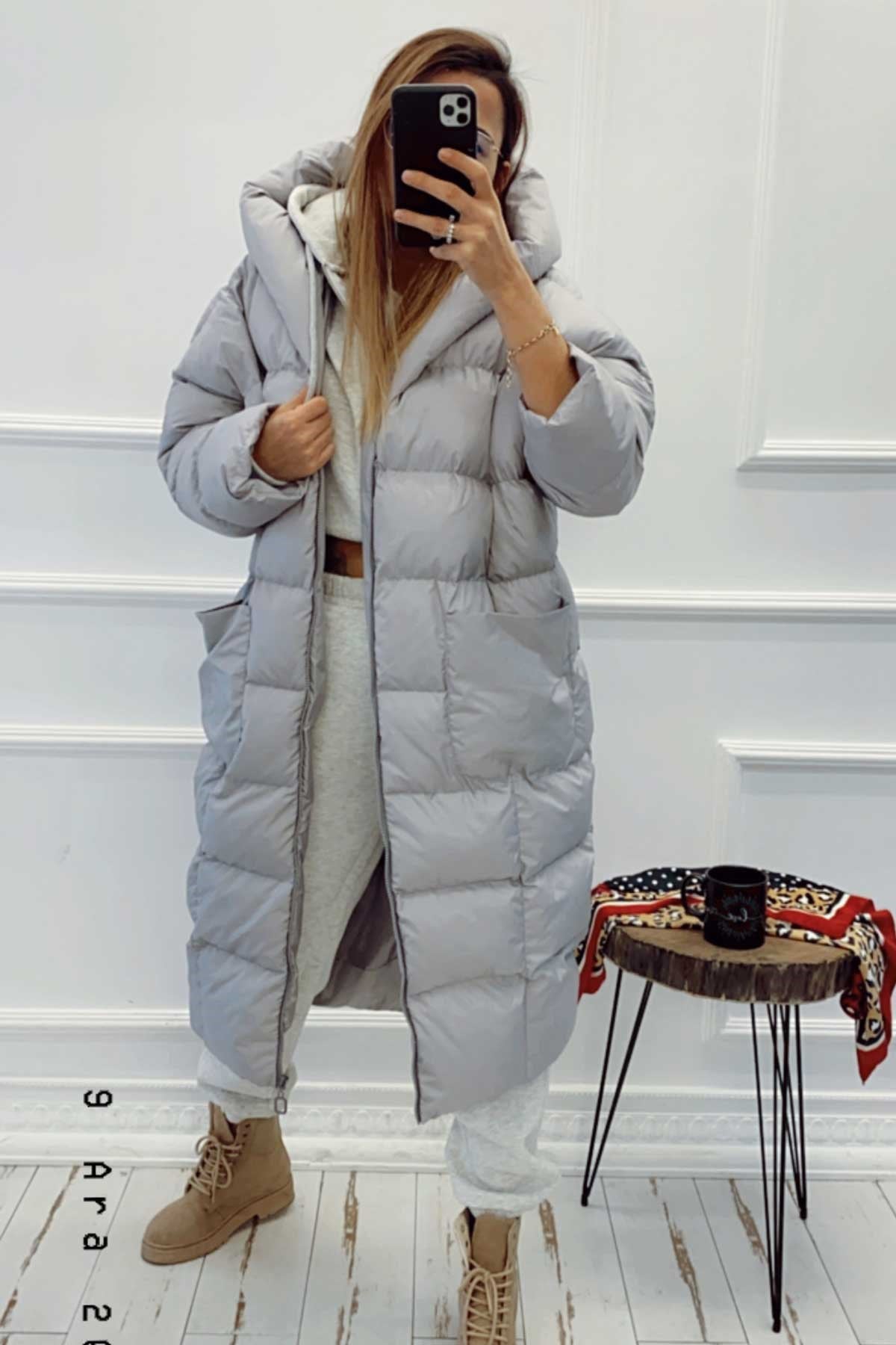 Oversize Kapşonlu Gri Mont
