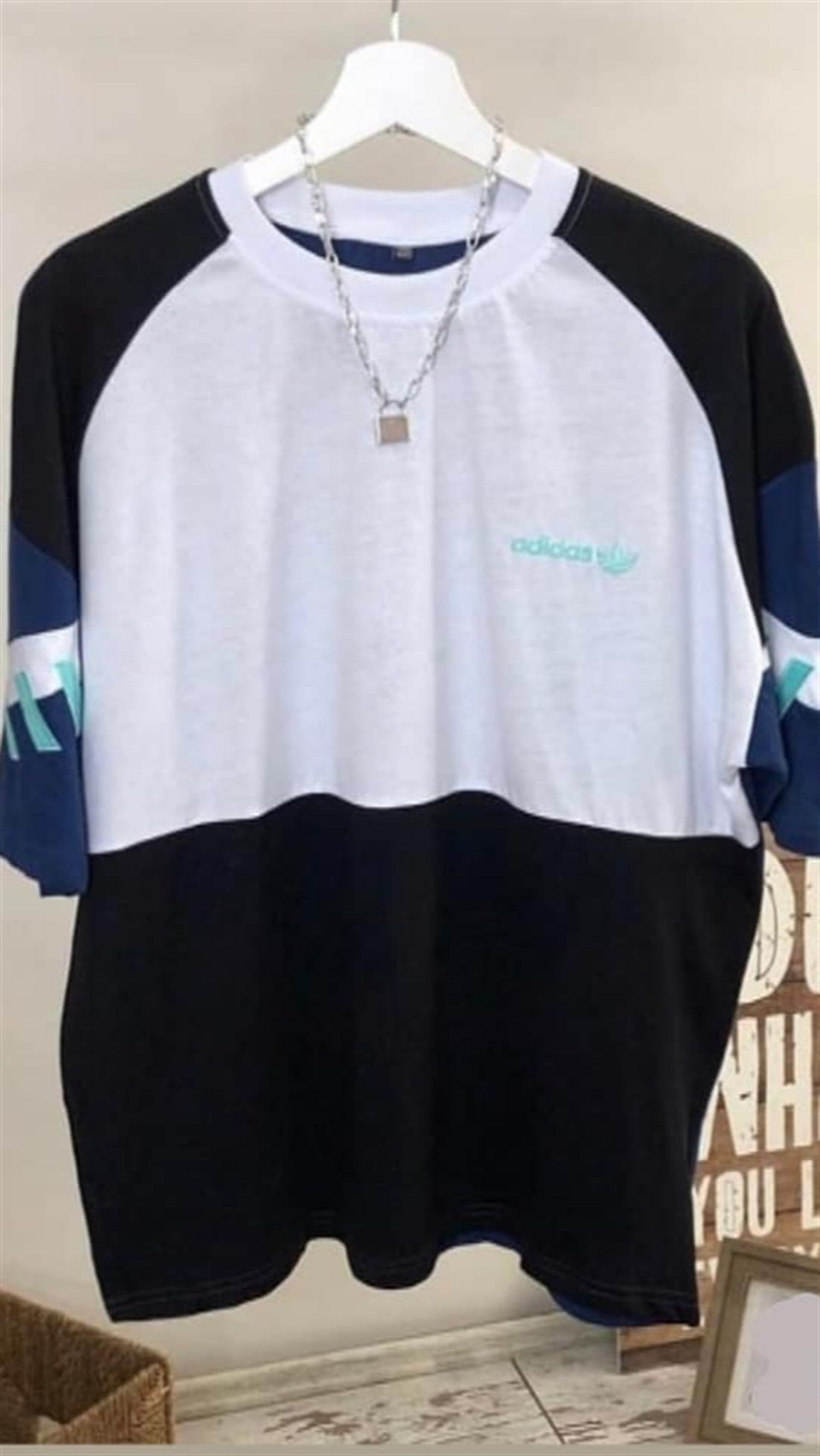 Oversize Logo Tshirt