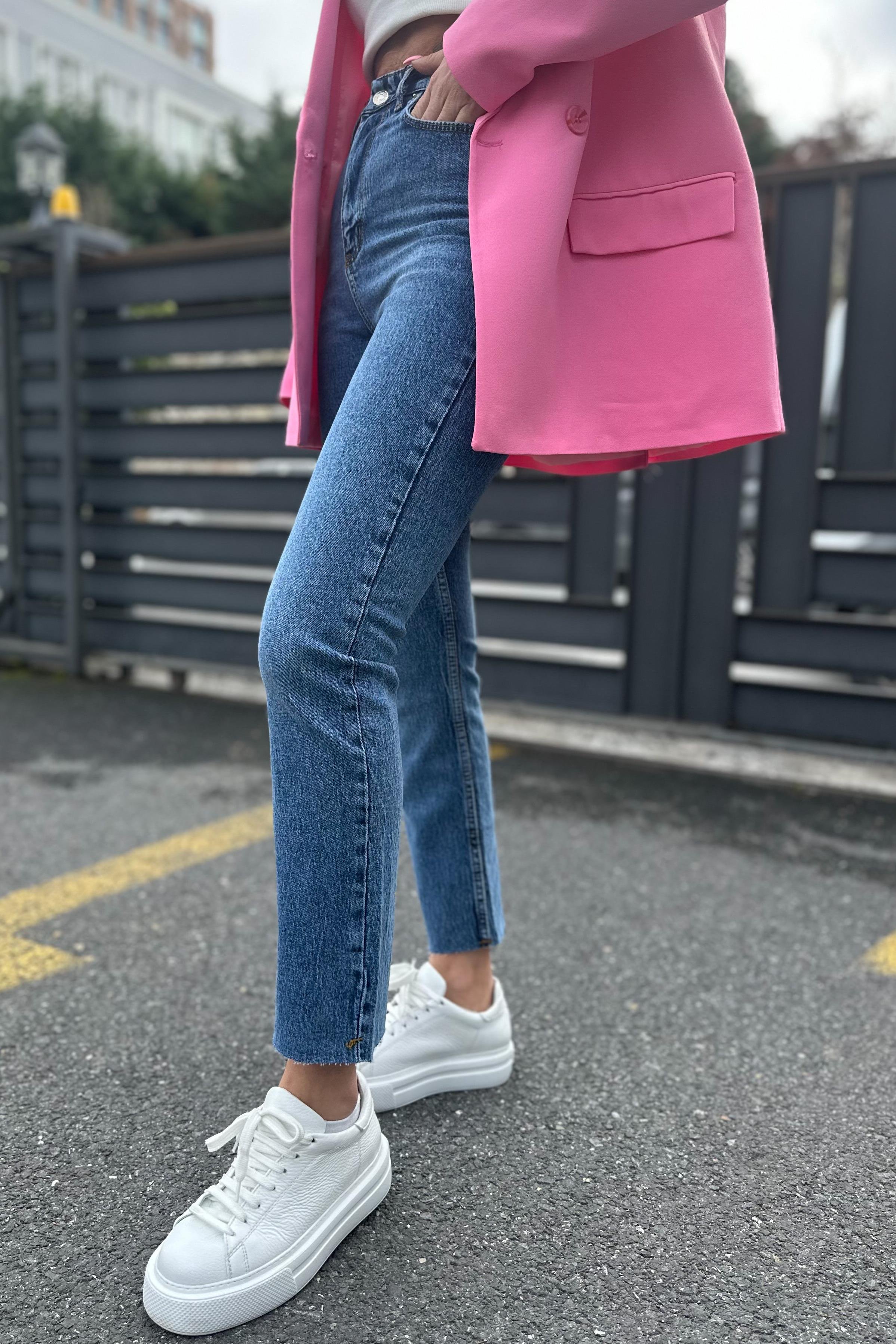 Paçası Kesik Koyu Mavi JeanJEAN