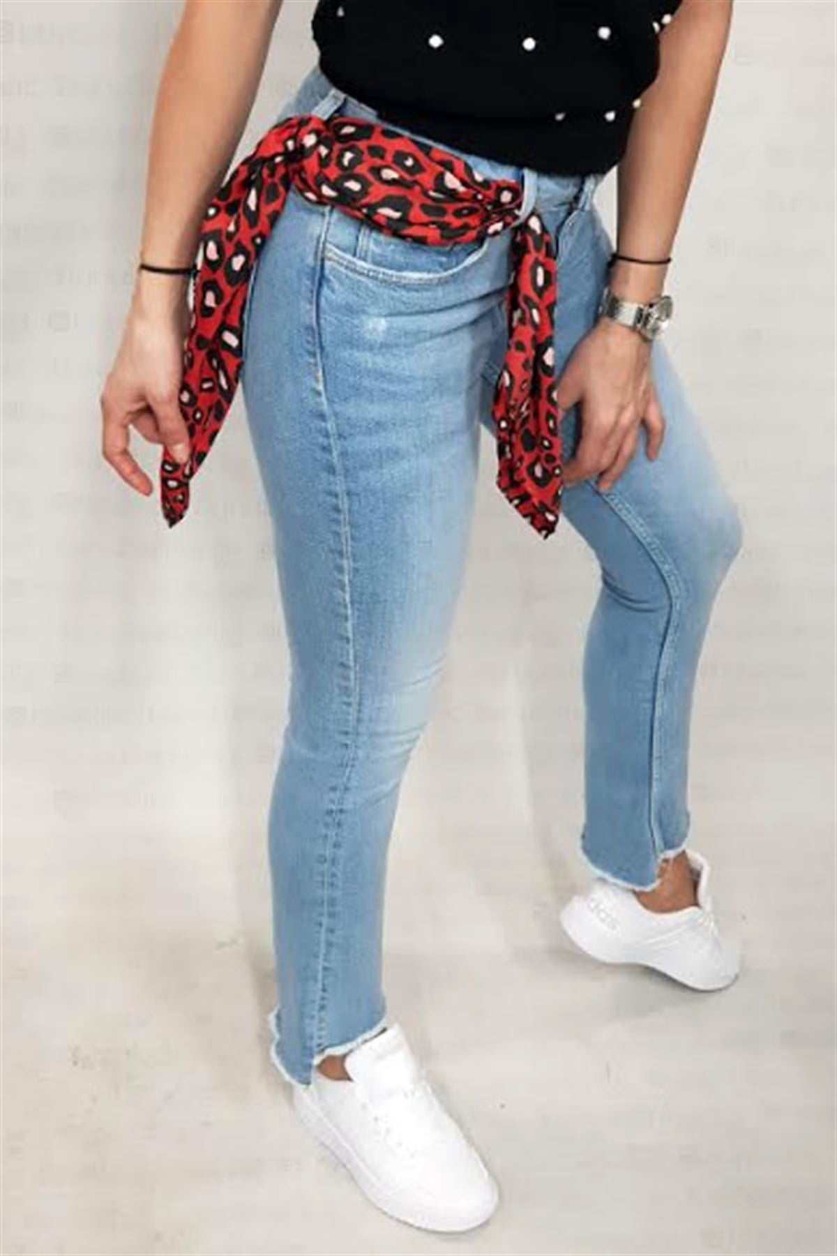 Paçası Kesik Relax Skinny Jean