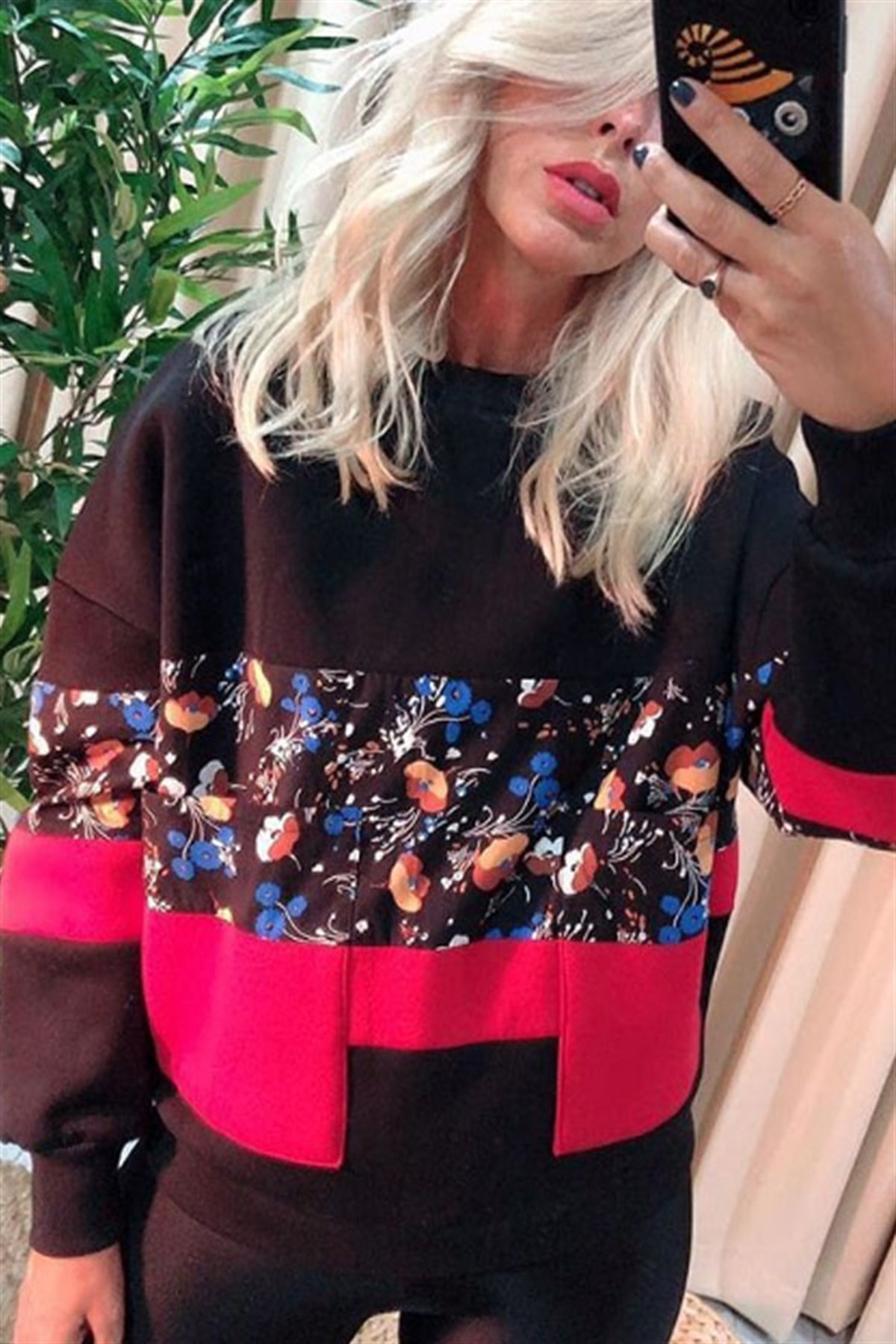 Parça Desenli Cep Detay Sweatshirt