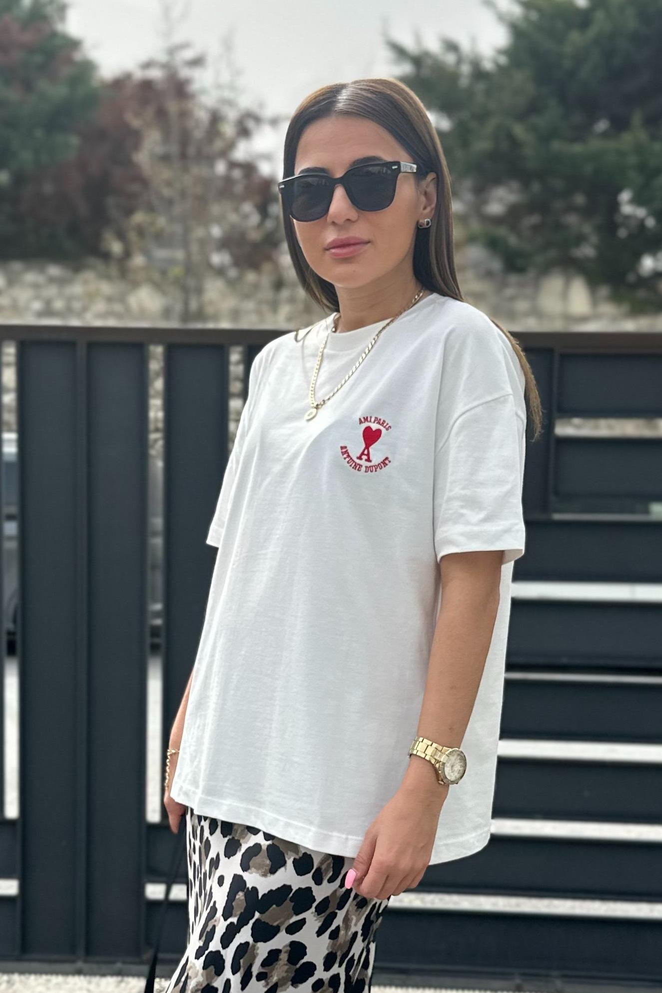 Paris A Kalpli Beyaz TshirtTSHİRT