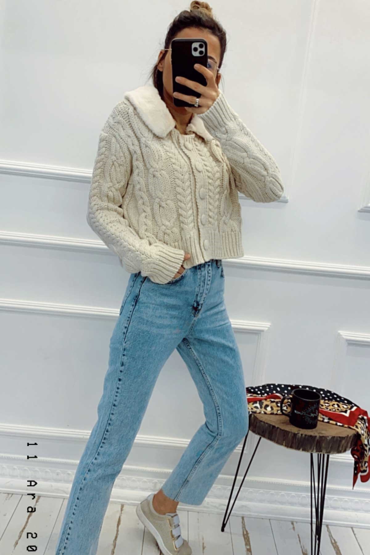 Peluş Detaylı Hırka