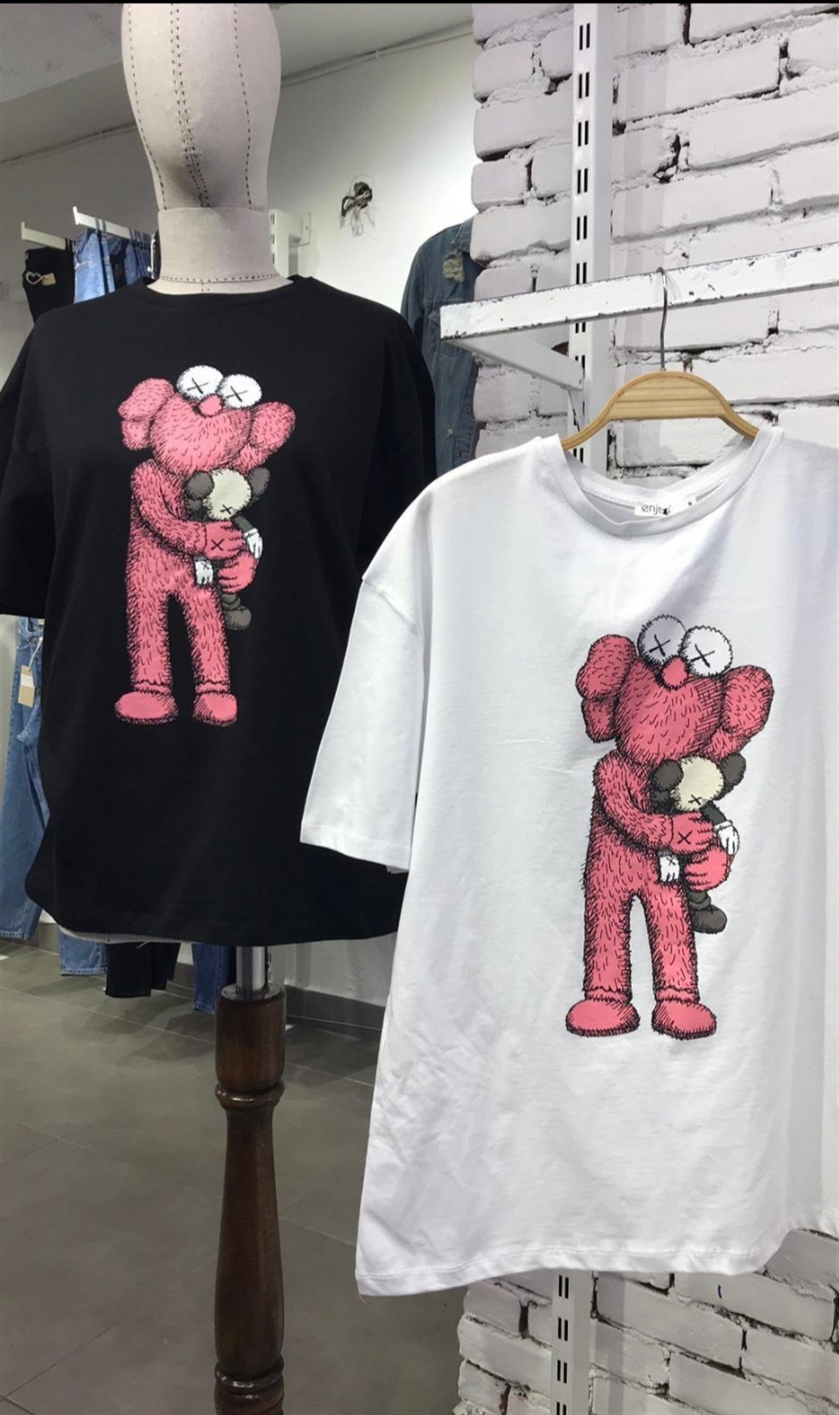 Pembe Baskılı Tshirt