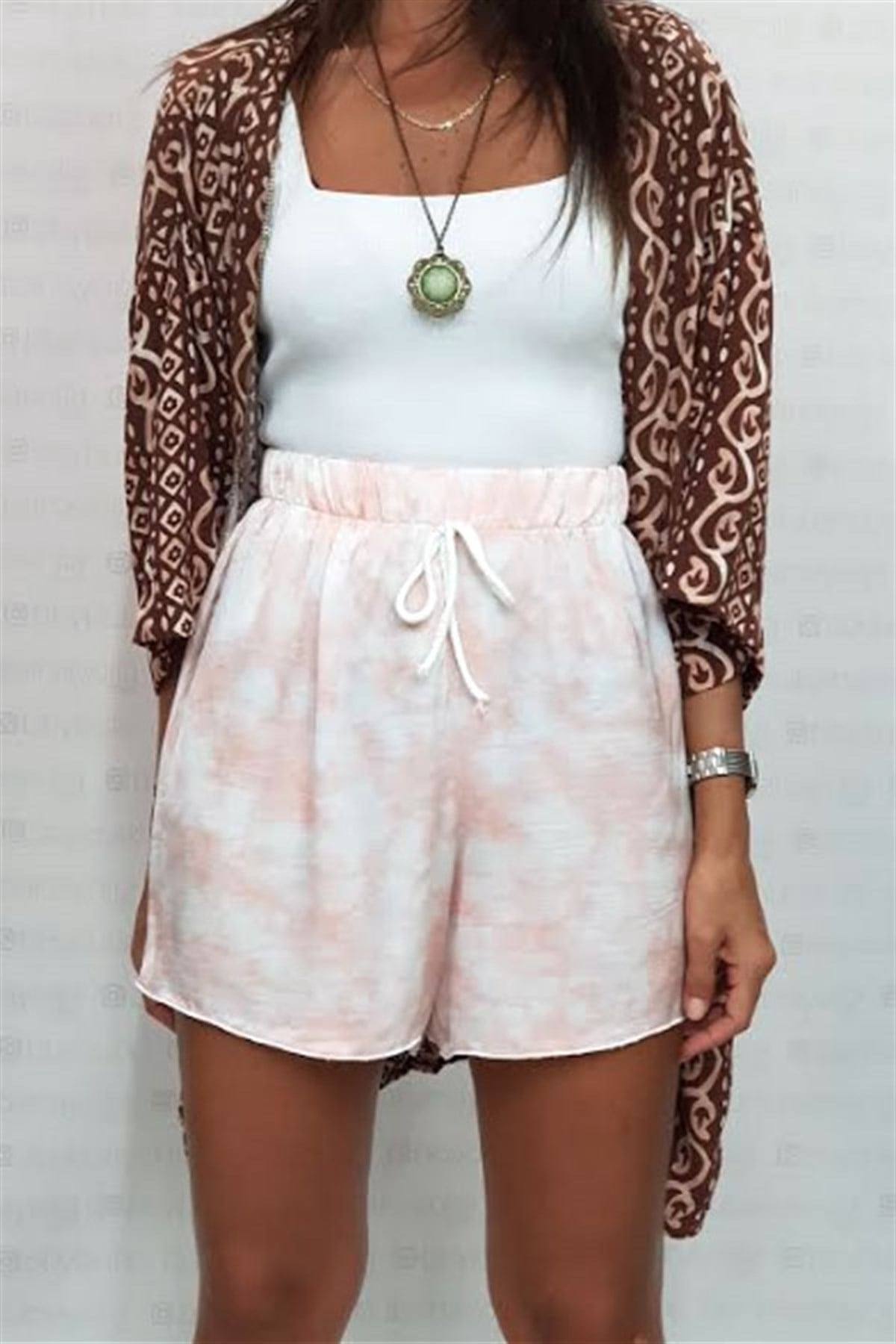 Pembe Batik Saten Şort