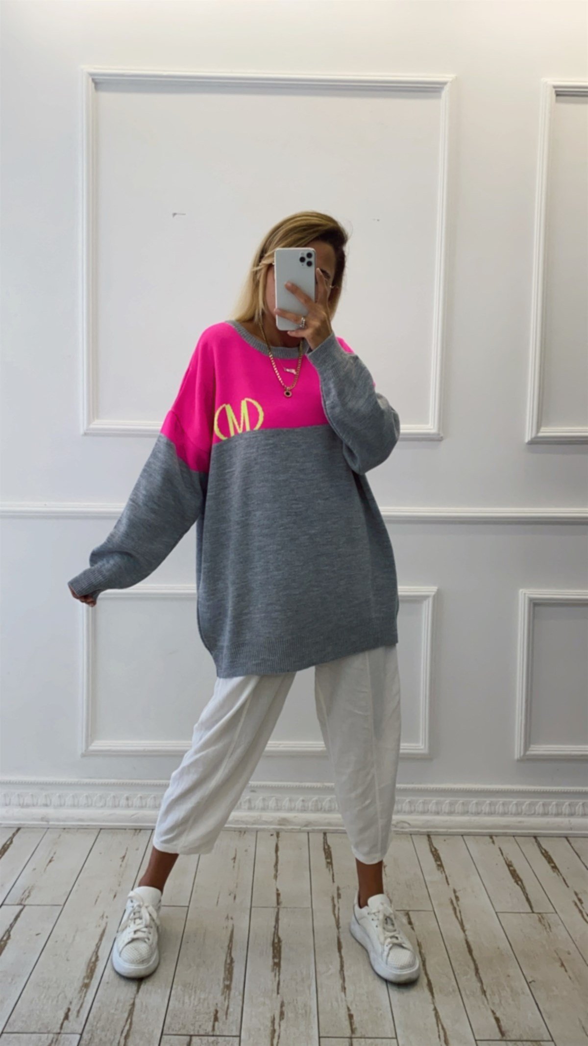 Pembe Gri Garnili M Harfli Oversize Kazak