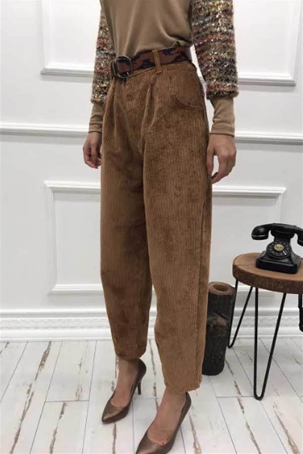 Plie Detay Fitilli Kadife Taba Pantalon