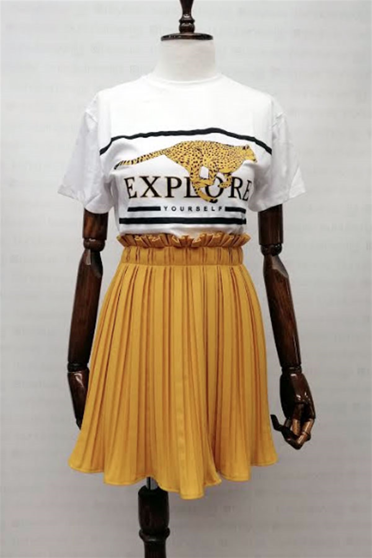 Pliseli Mini Hardal Etek