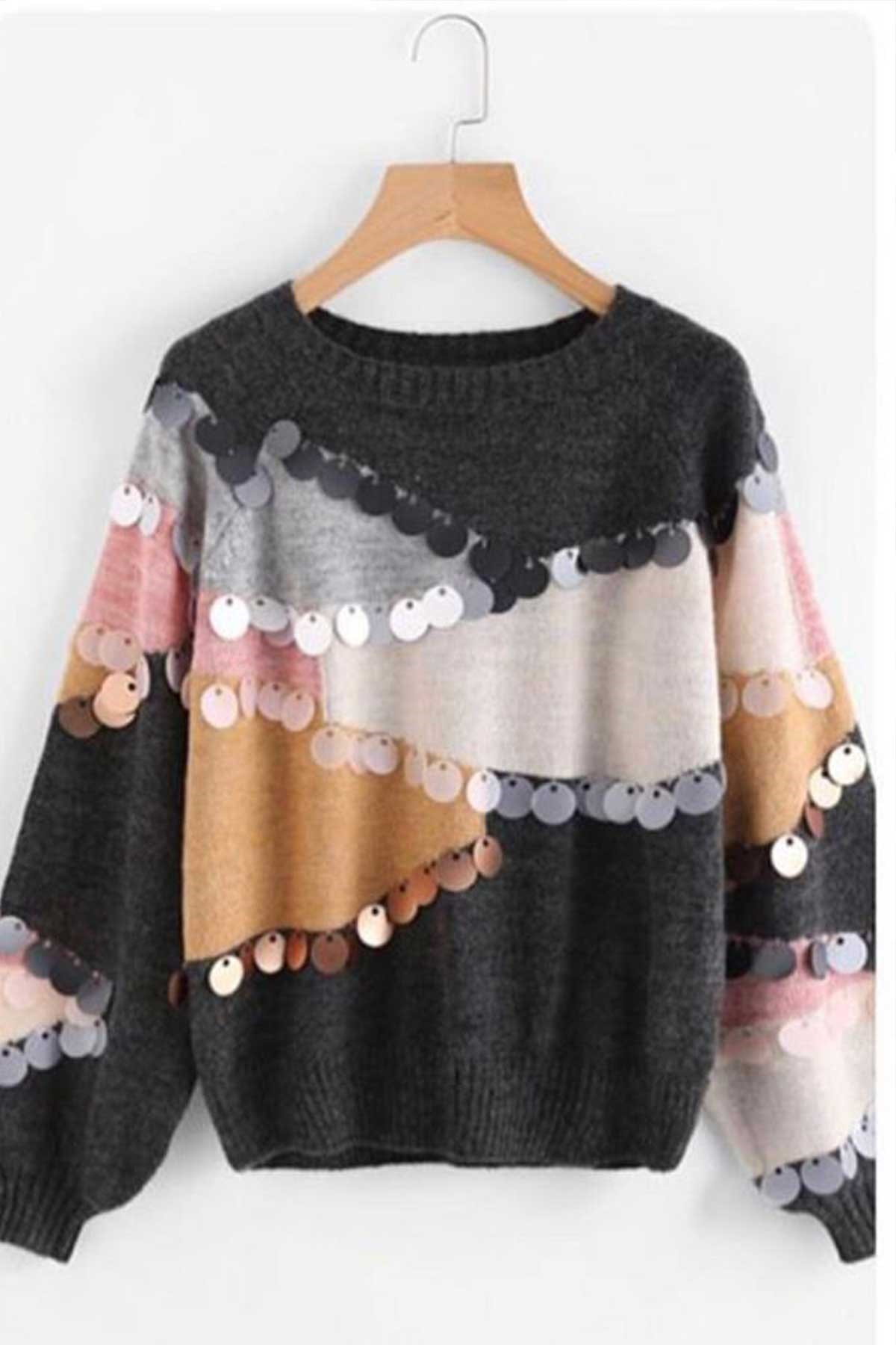 Pullu Çok Renkli Örme Kazak