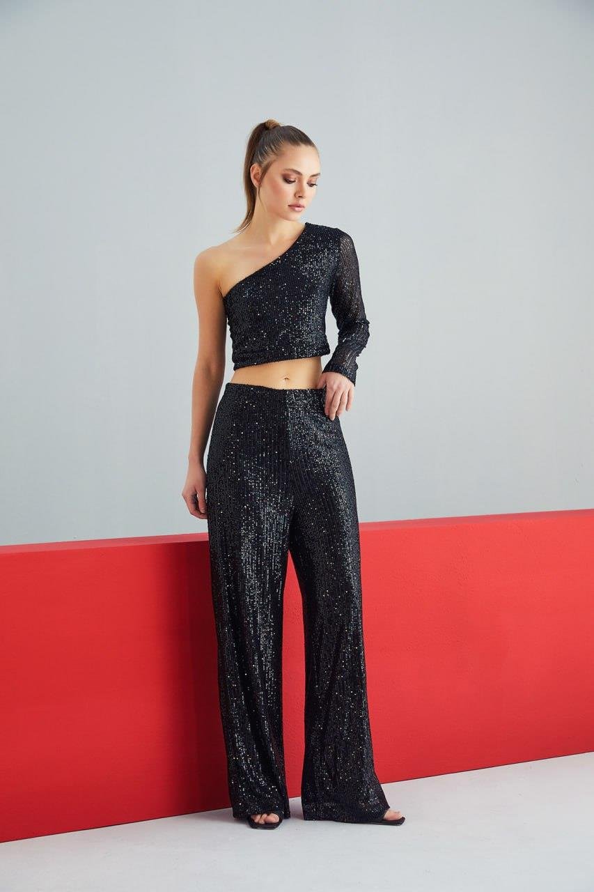 Pullu Siyah PantolonPANTOLON