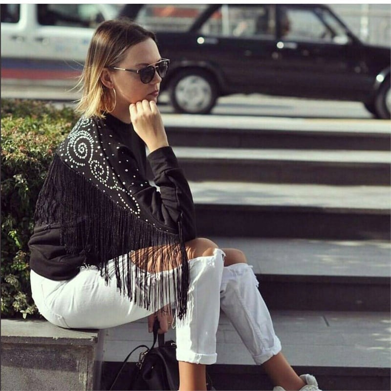 Püskül Ve Pul Detaylı Sweat
