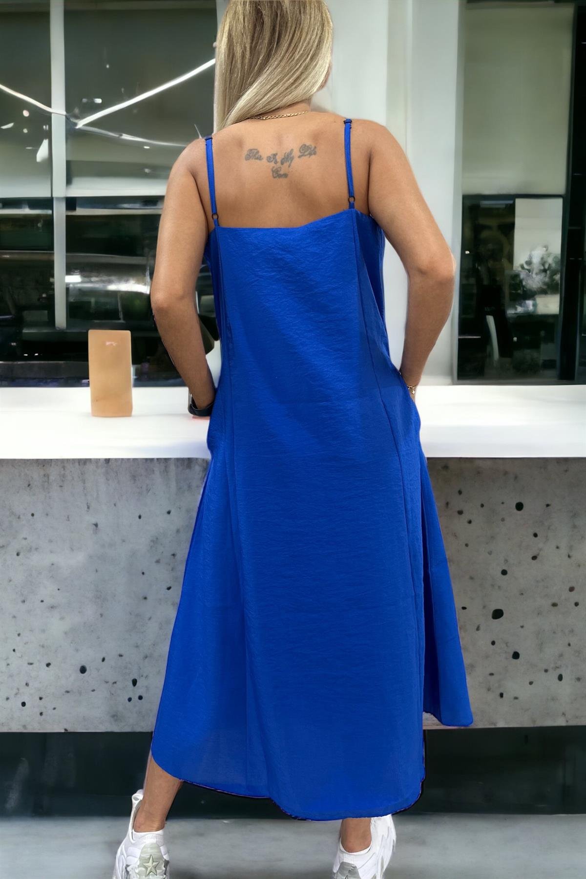 Saks Mavi Cepli Çan ElbiseELBİSE