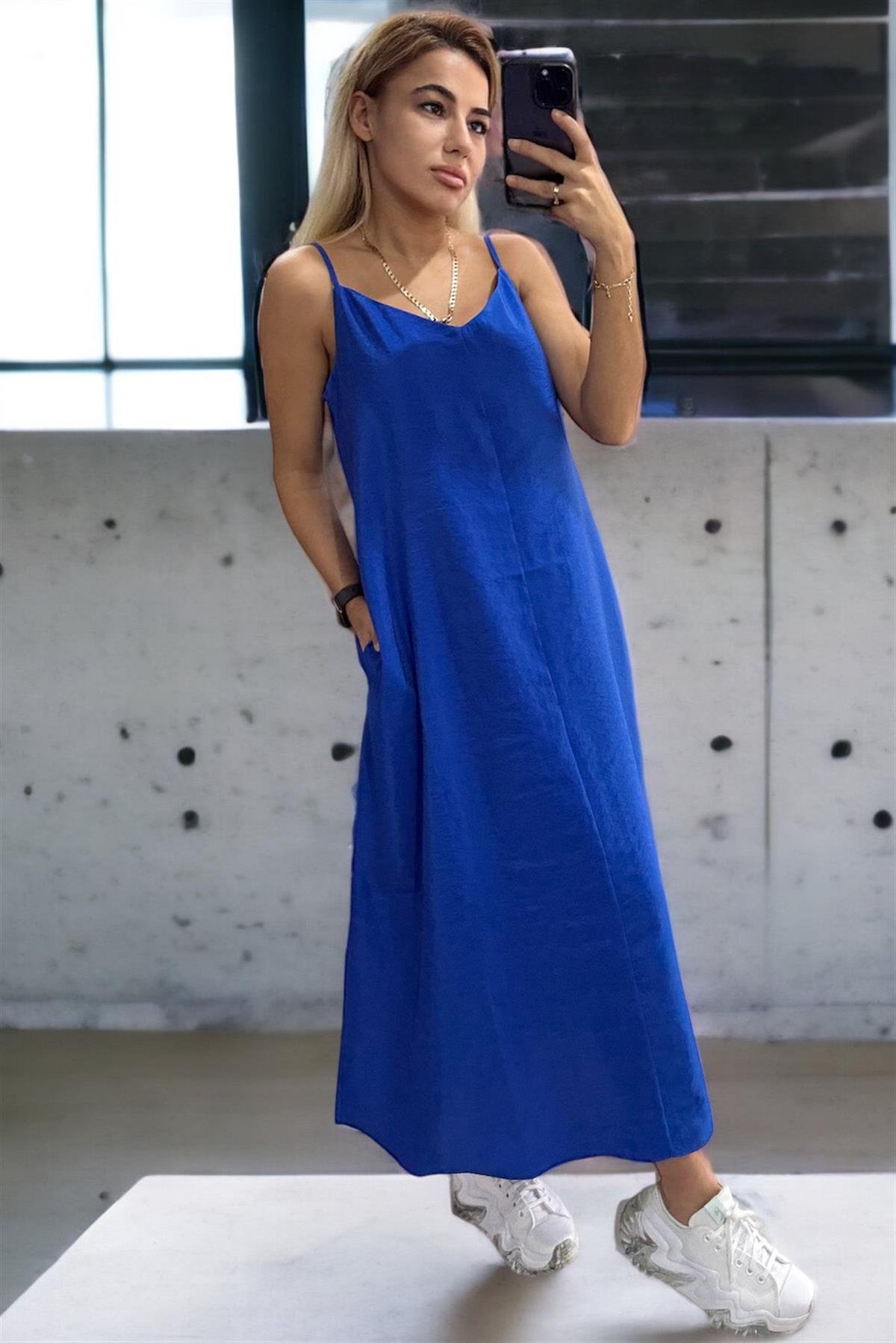 Saks Mavi Cepli Çan ElbiseELBİSE