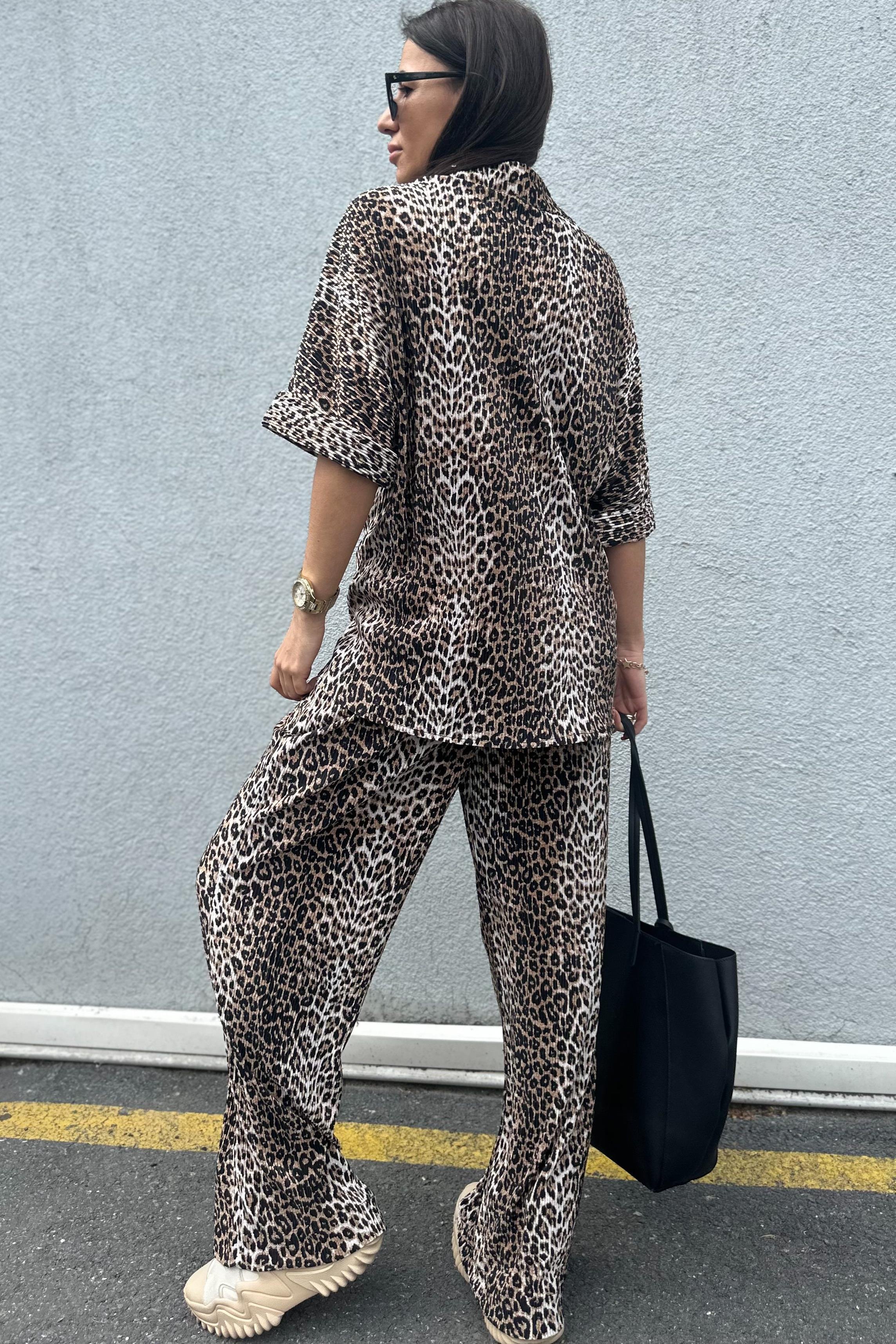 Salaş Kesim Leopar Gömlek Pantolon TakımTAKIMLAR