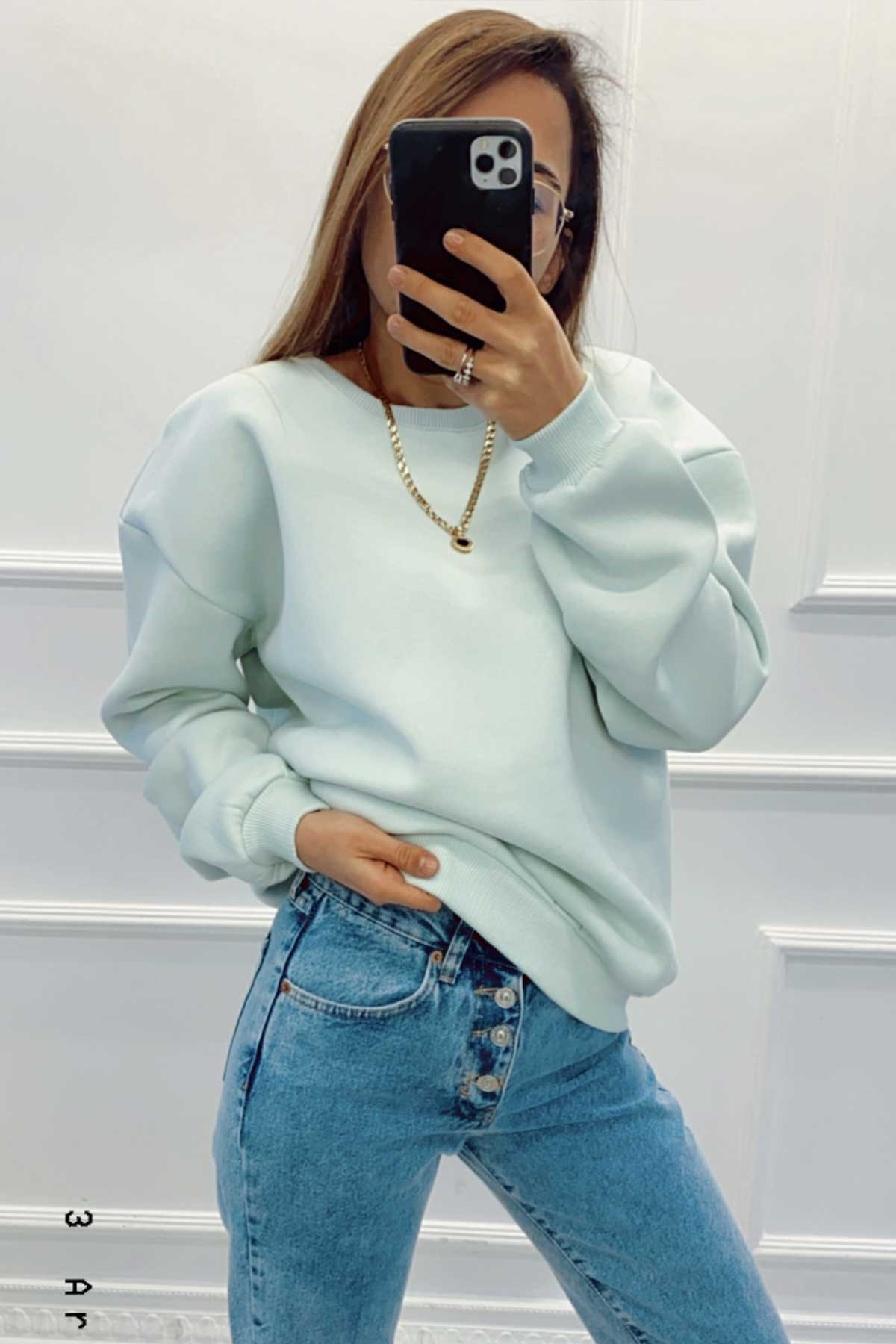 Şardonlu Bisiklet Yaka Basic Sweatshirt