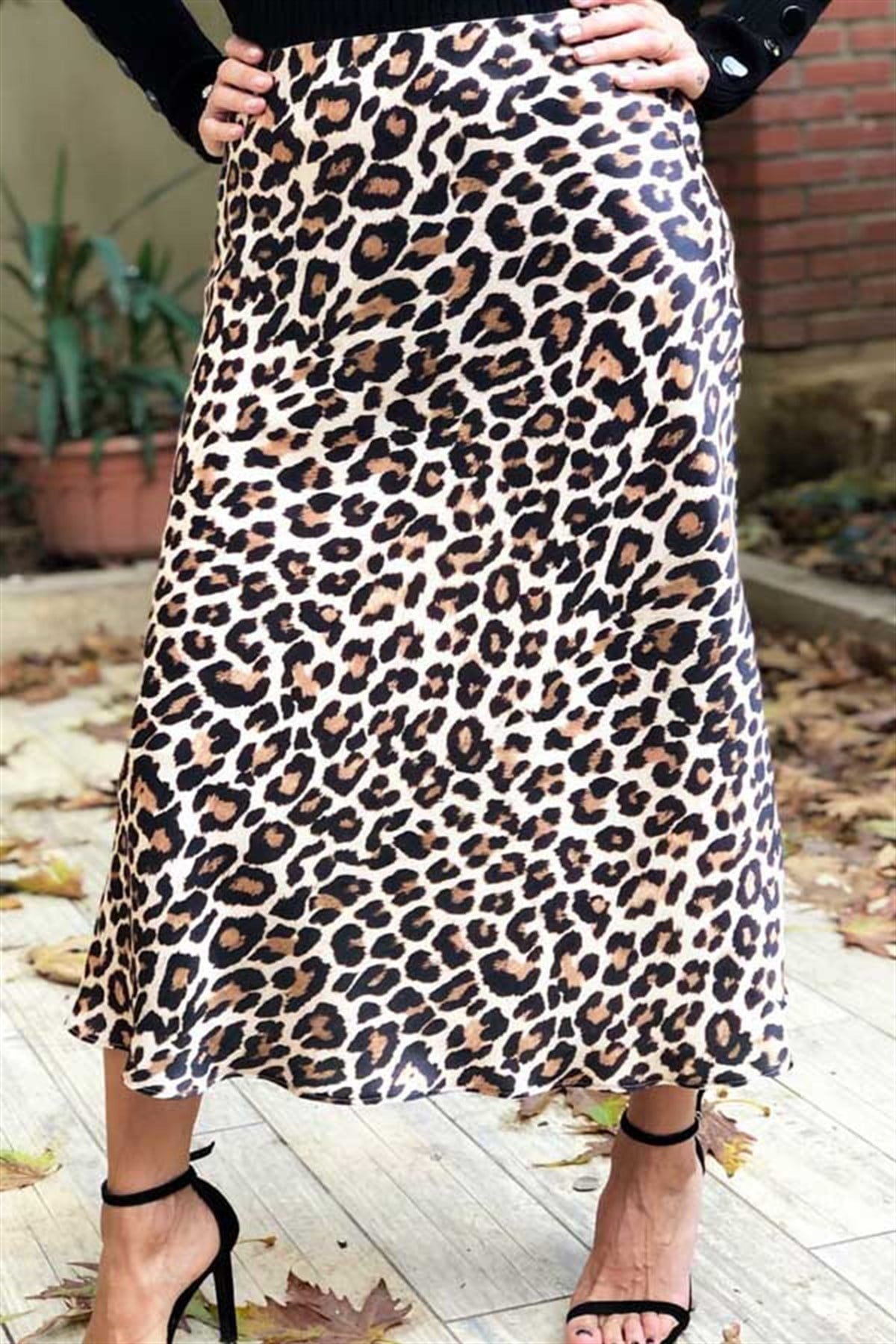 Saten Leopar Etek